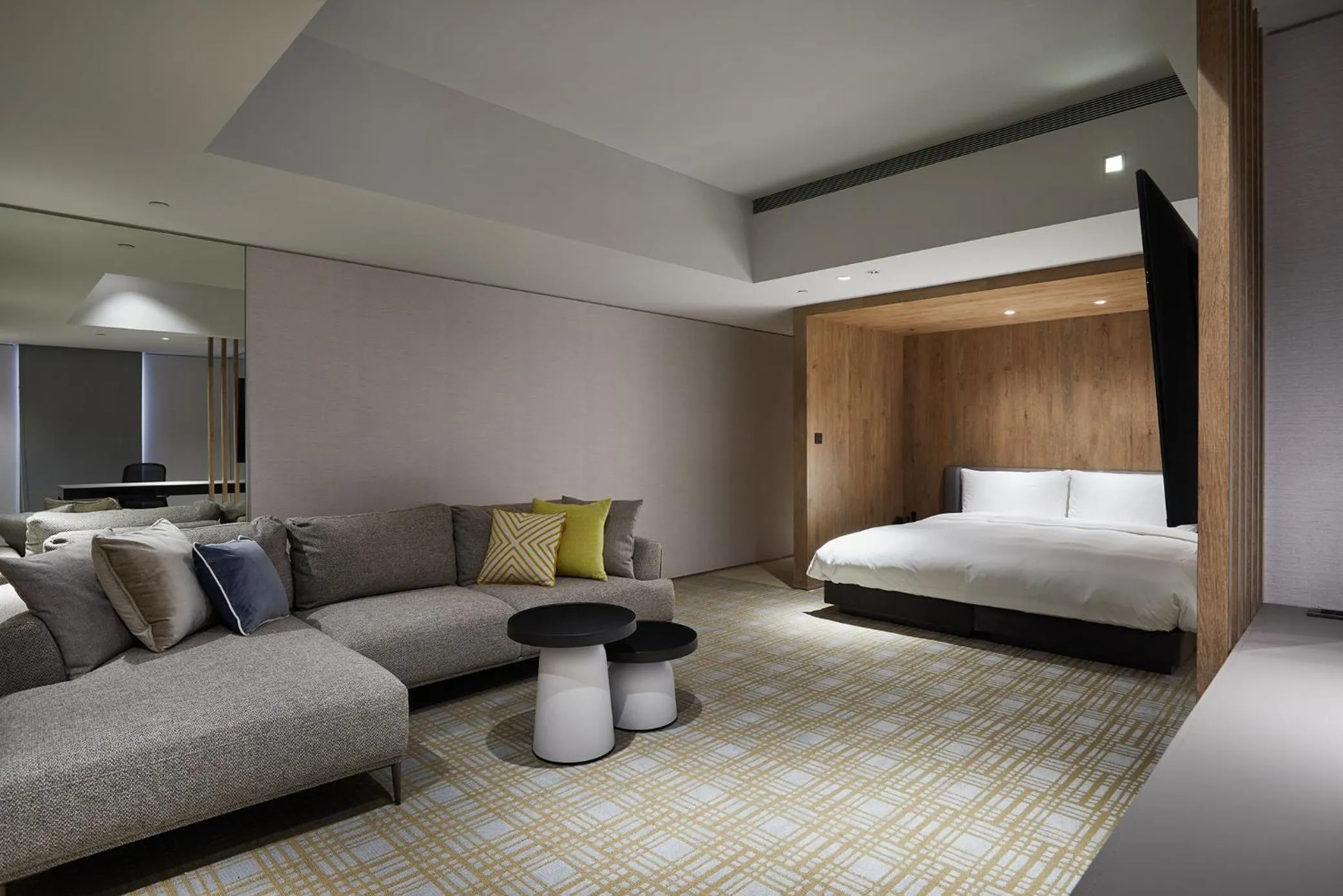 Photo of the whole room, Bed in K Hotel Taipei Nanjing