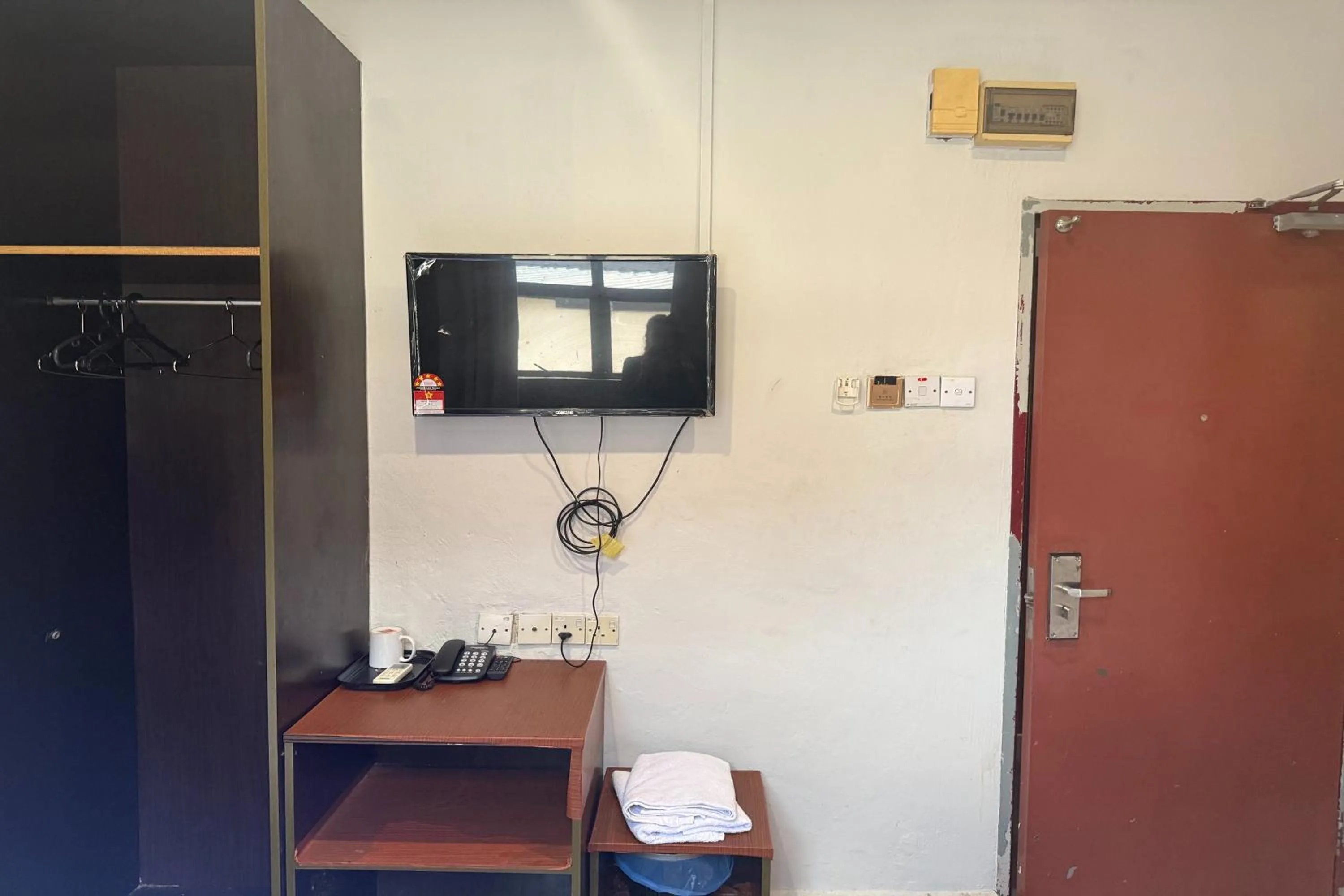 TV and multimedia in Tiong Nam Hotel