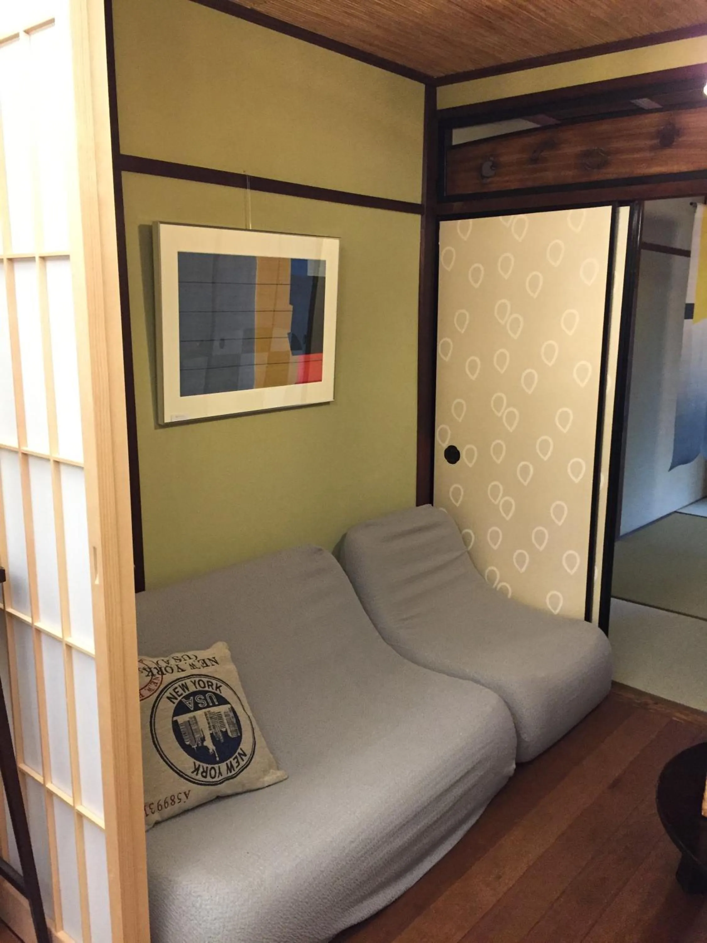 Photo of the whole room, Bed in Gallery Nozawa Inn