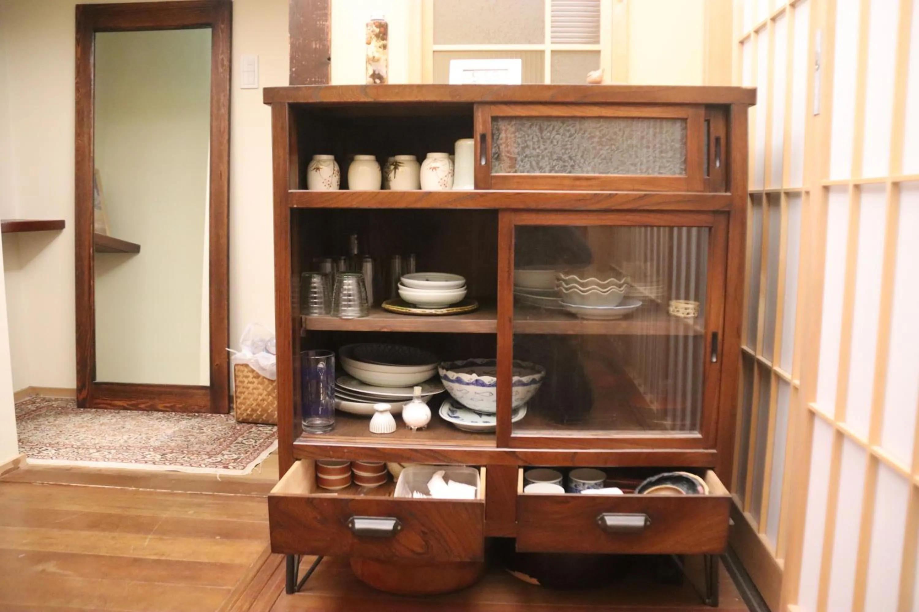 Food and drinks in Gallery Nozawa Inn