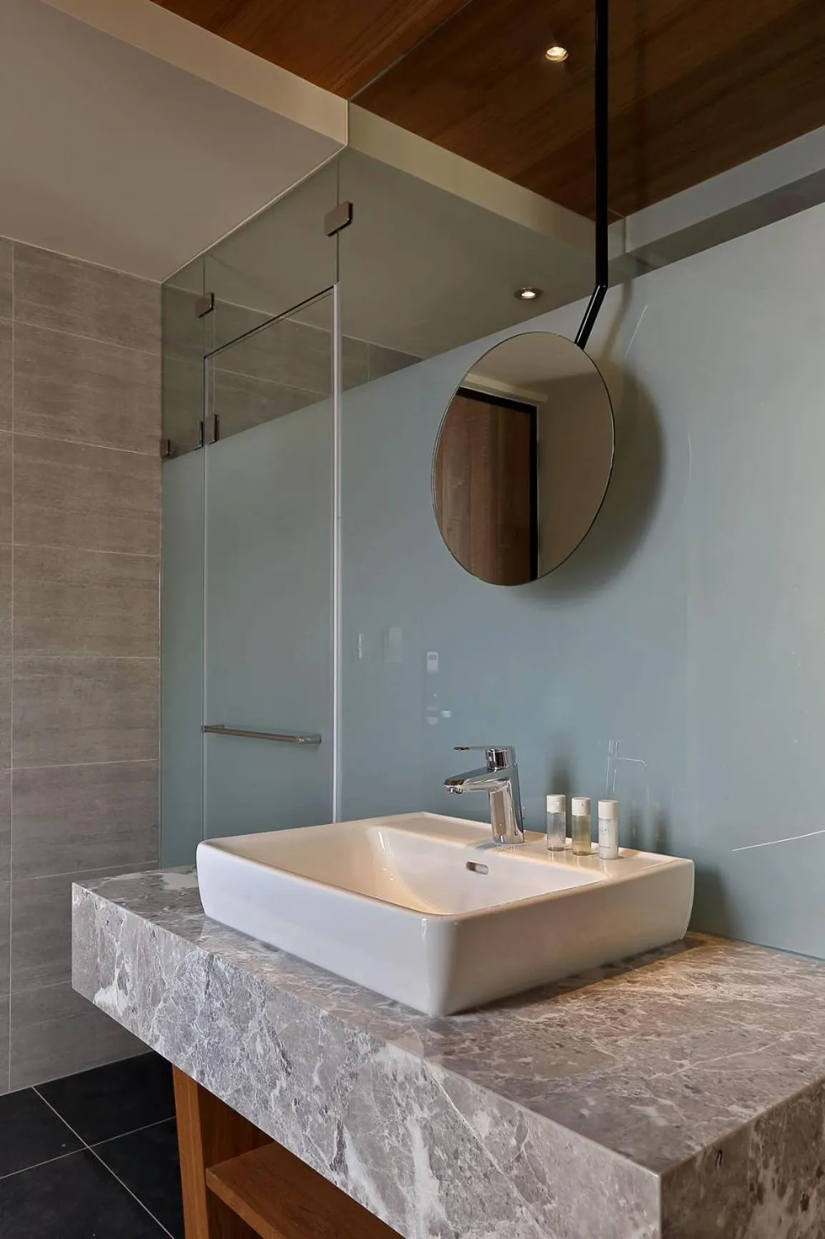 Bathroom in Sun Moon Lake Blue Sky Bay B&B