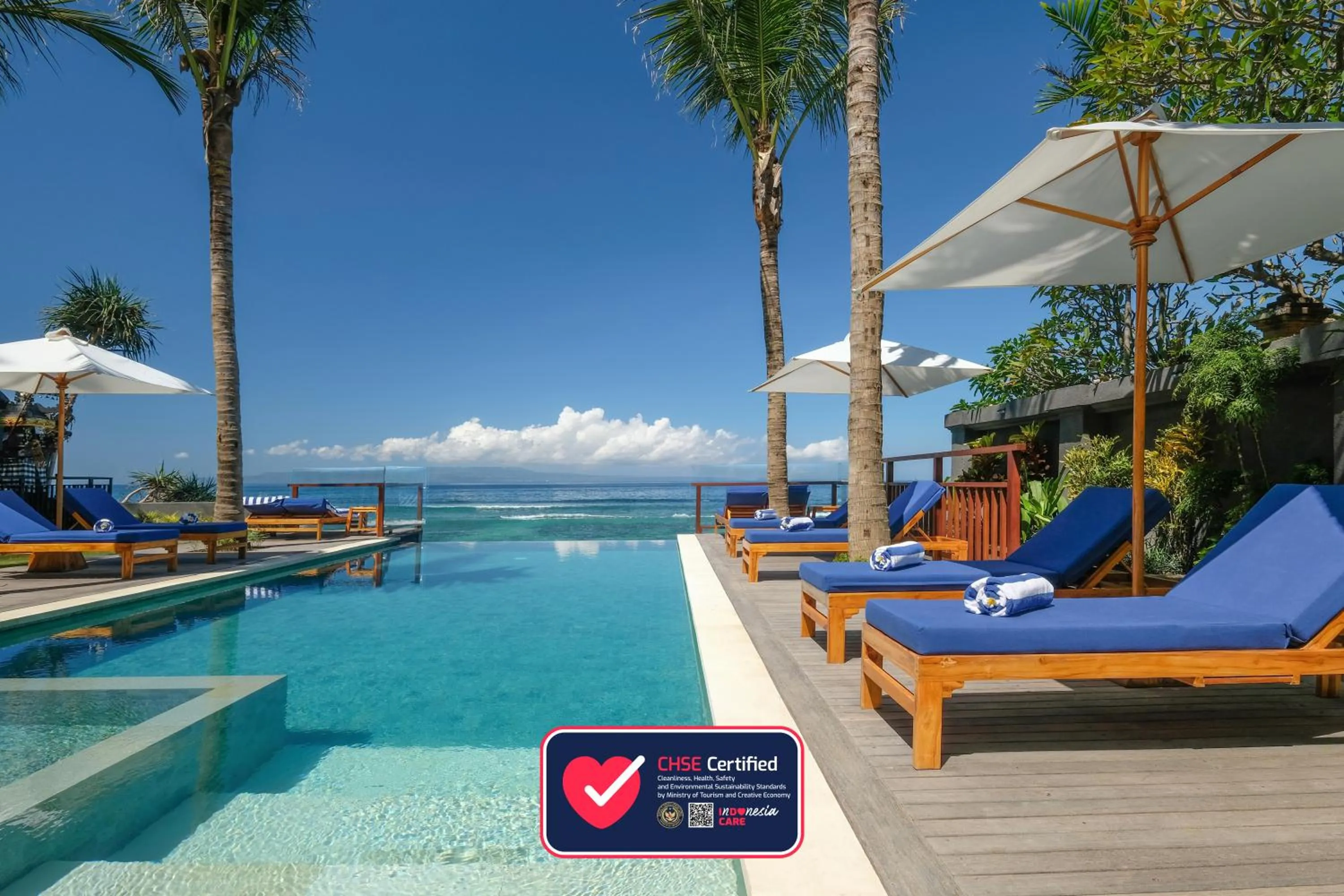 Swimming pool in Sagara Candidasa by AHM