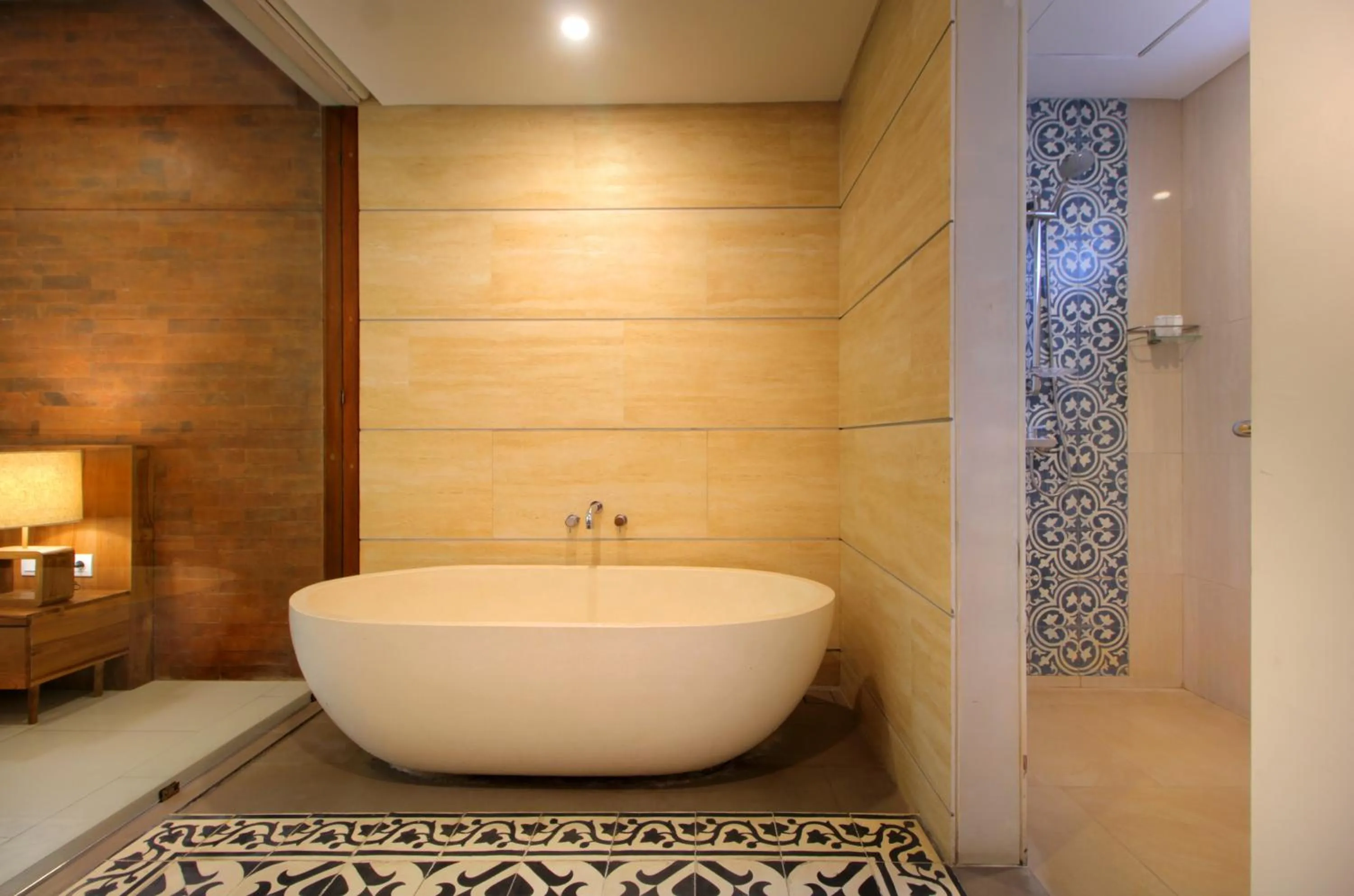 Bath in Sagara Candidasa by AHM