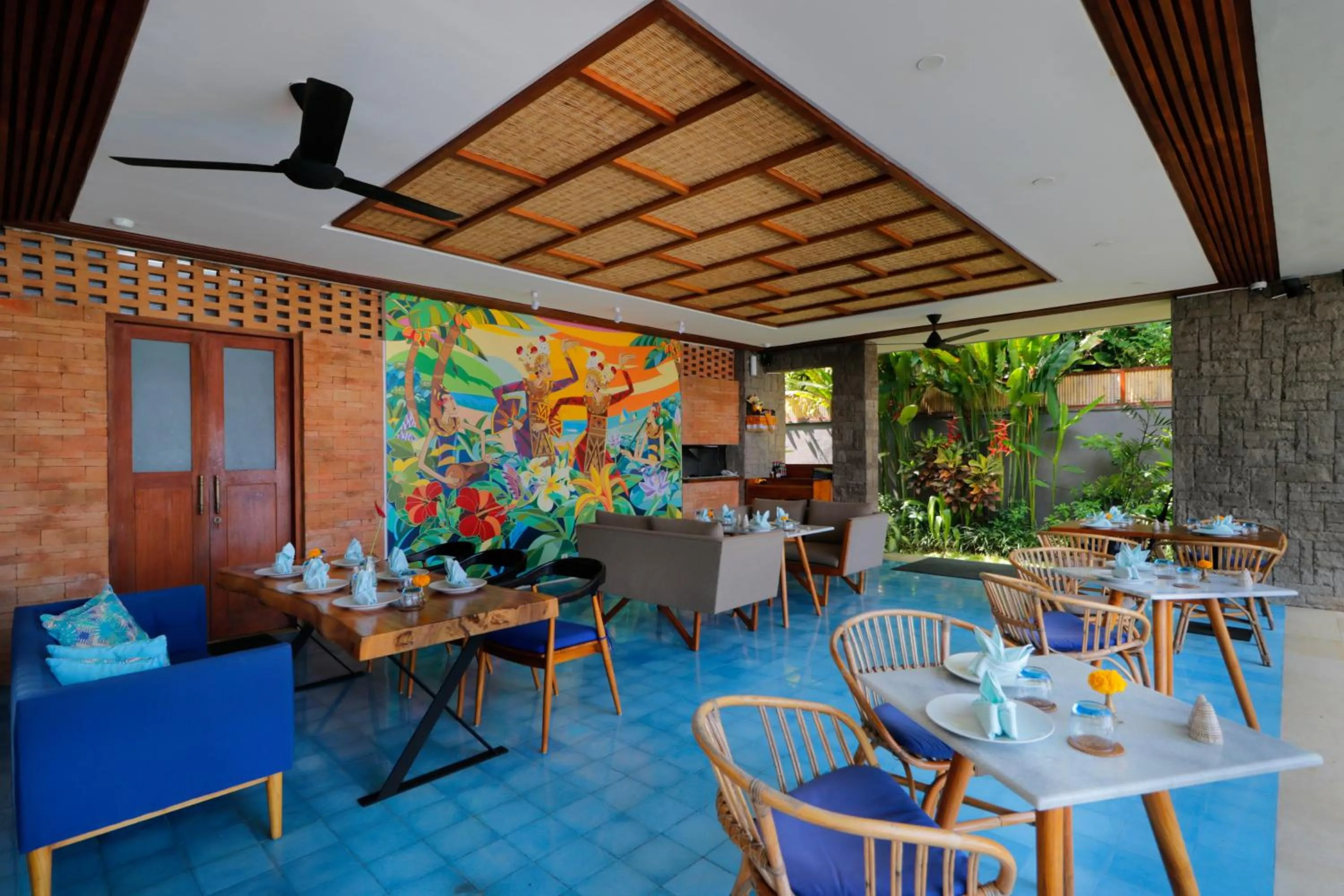 Restaurant/places to eat in Sagara Candidasa by AHM