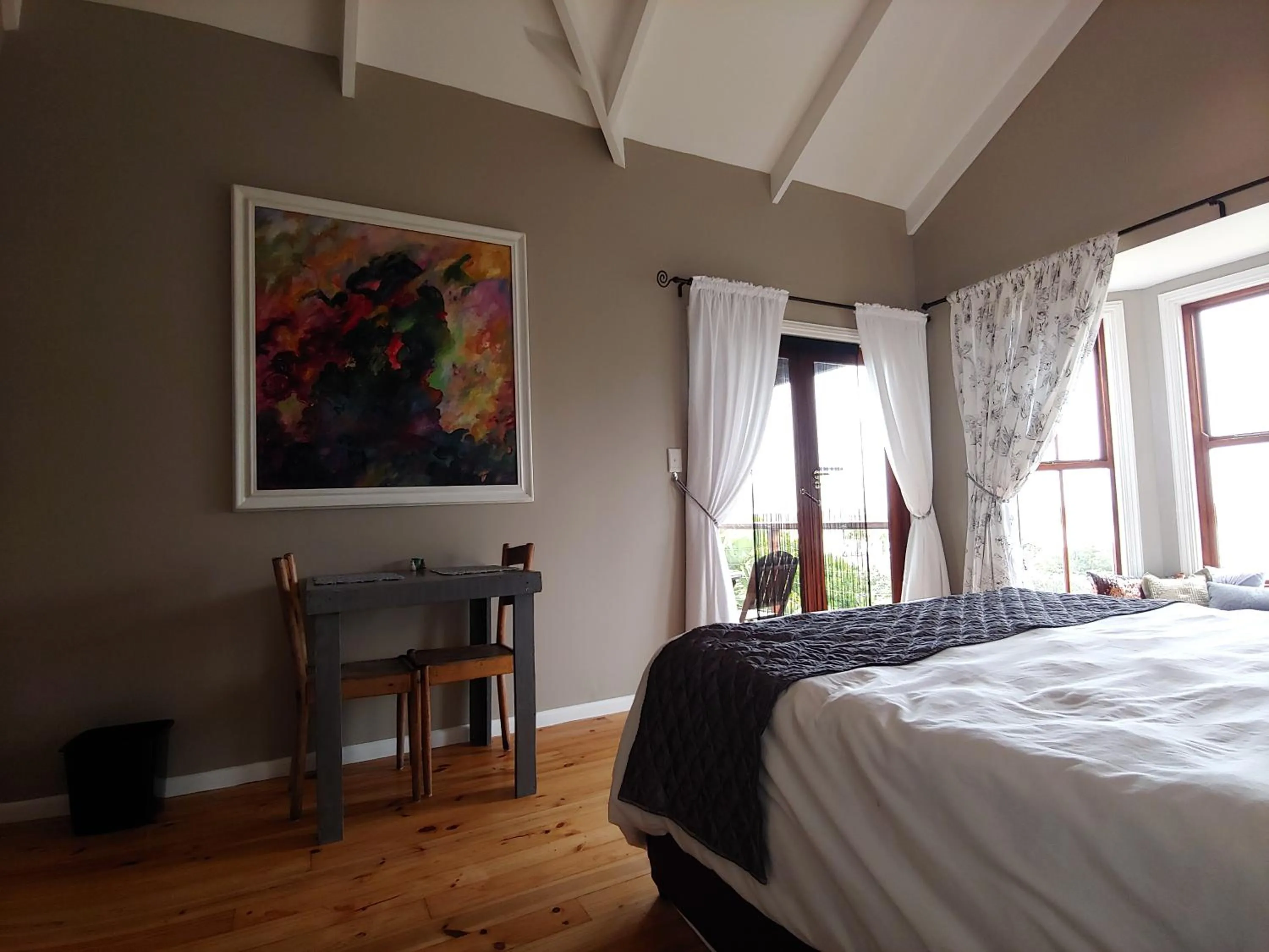 Photo of the whole room, Bed in Happy Homes - Imhoffs Gift