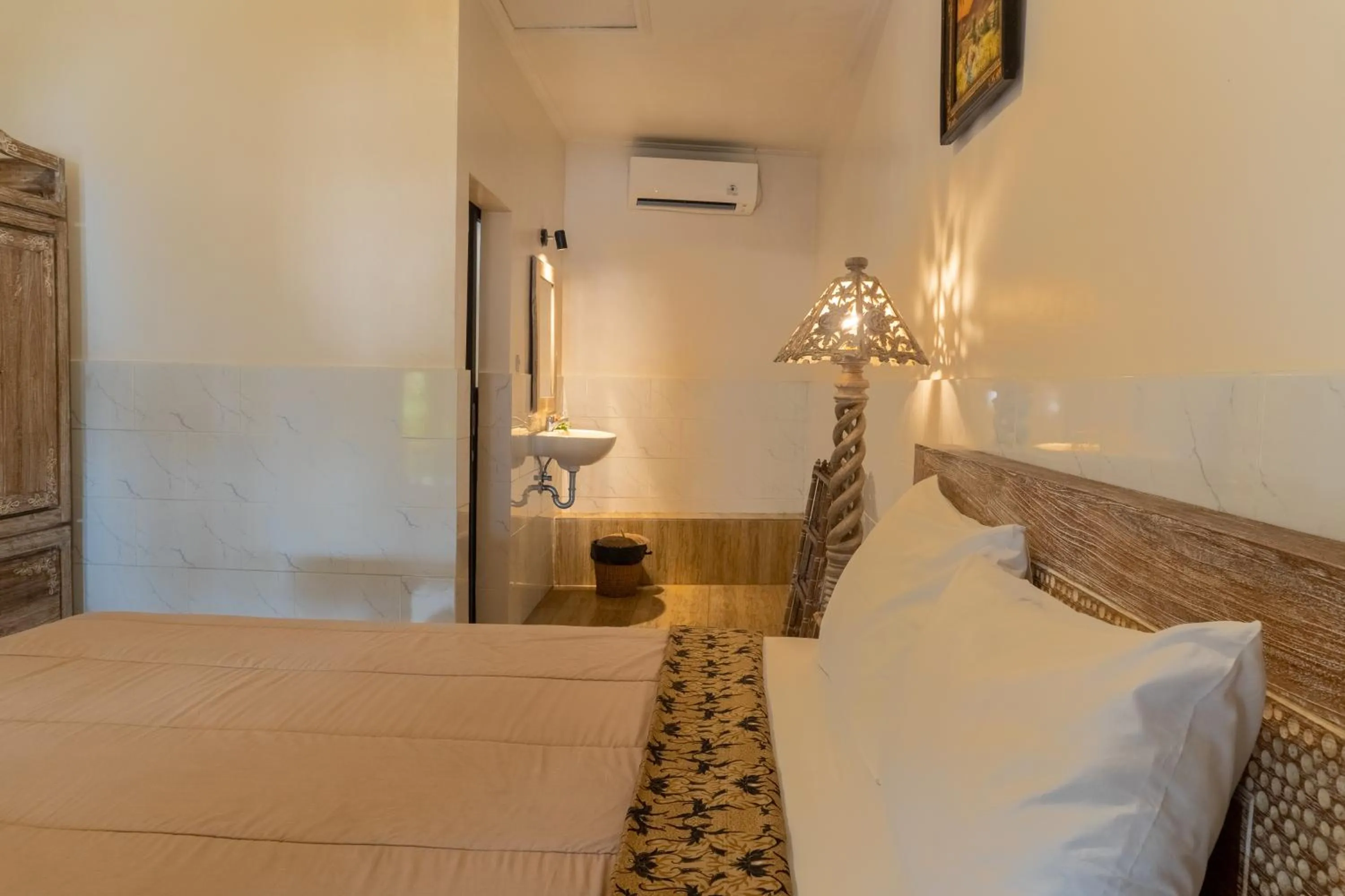 Bed in Uma Shanty Homestay