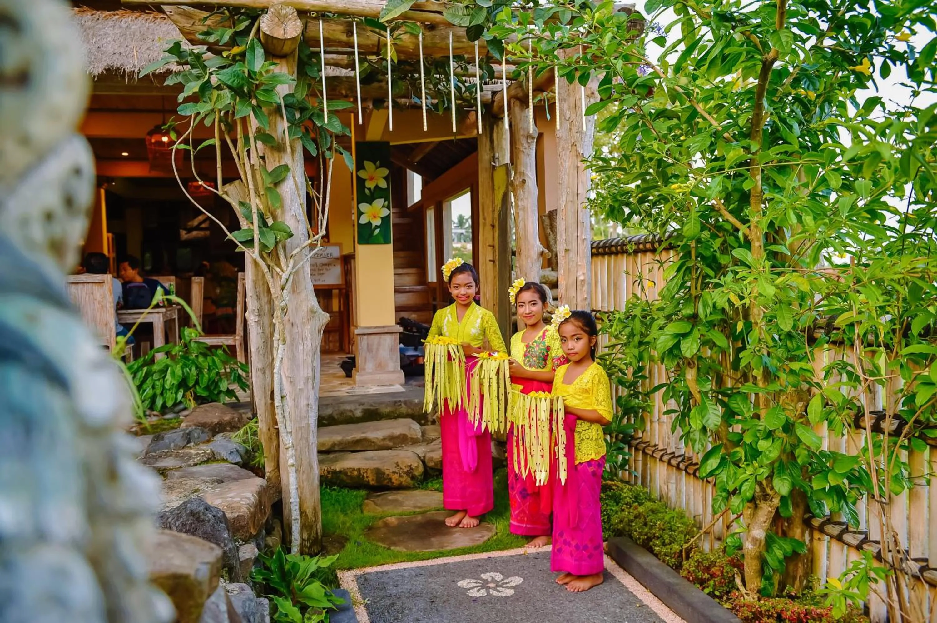 People in Uma Shanty Homestay