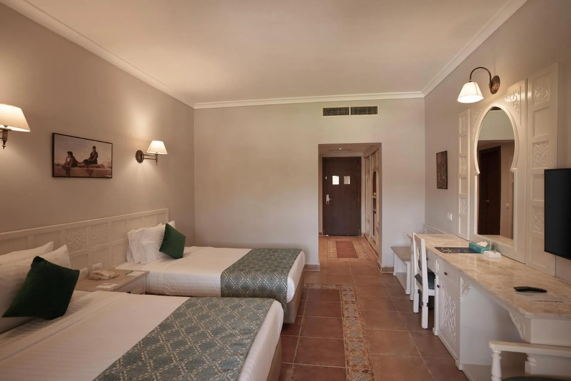 Bedroom, Bed in Sunrise Mamlouk Palace Resort