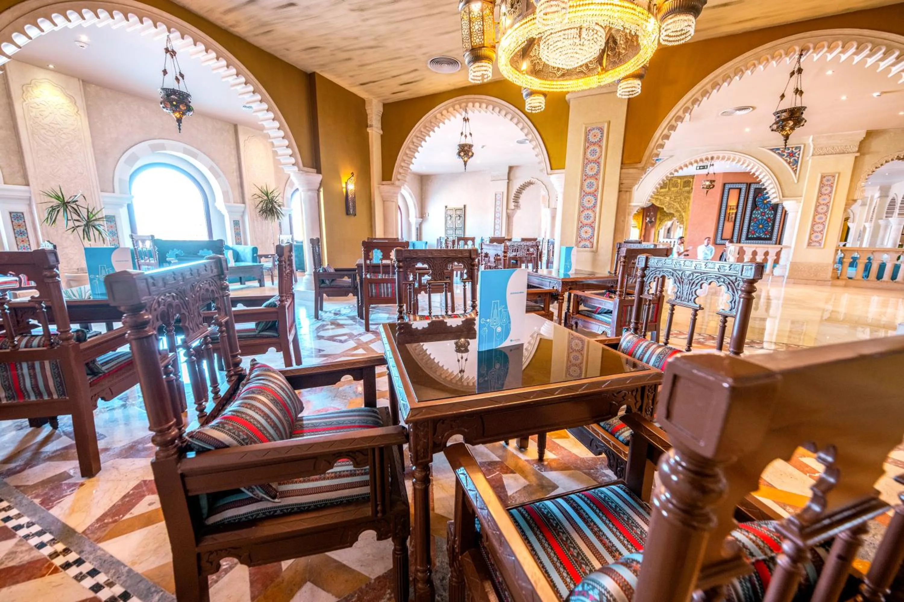 Lounge or bar in Sunrise Mamlouk Palace Resort