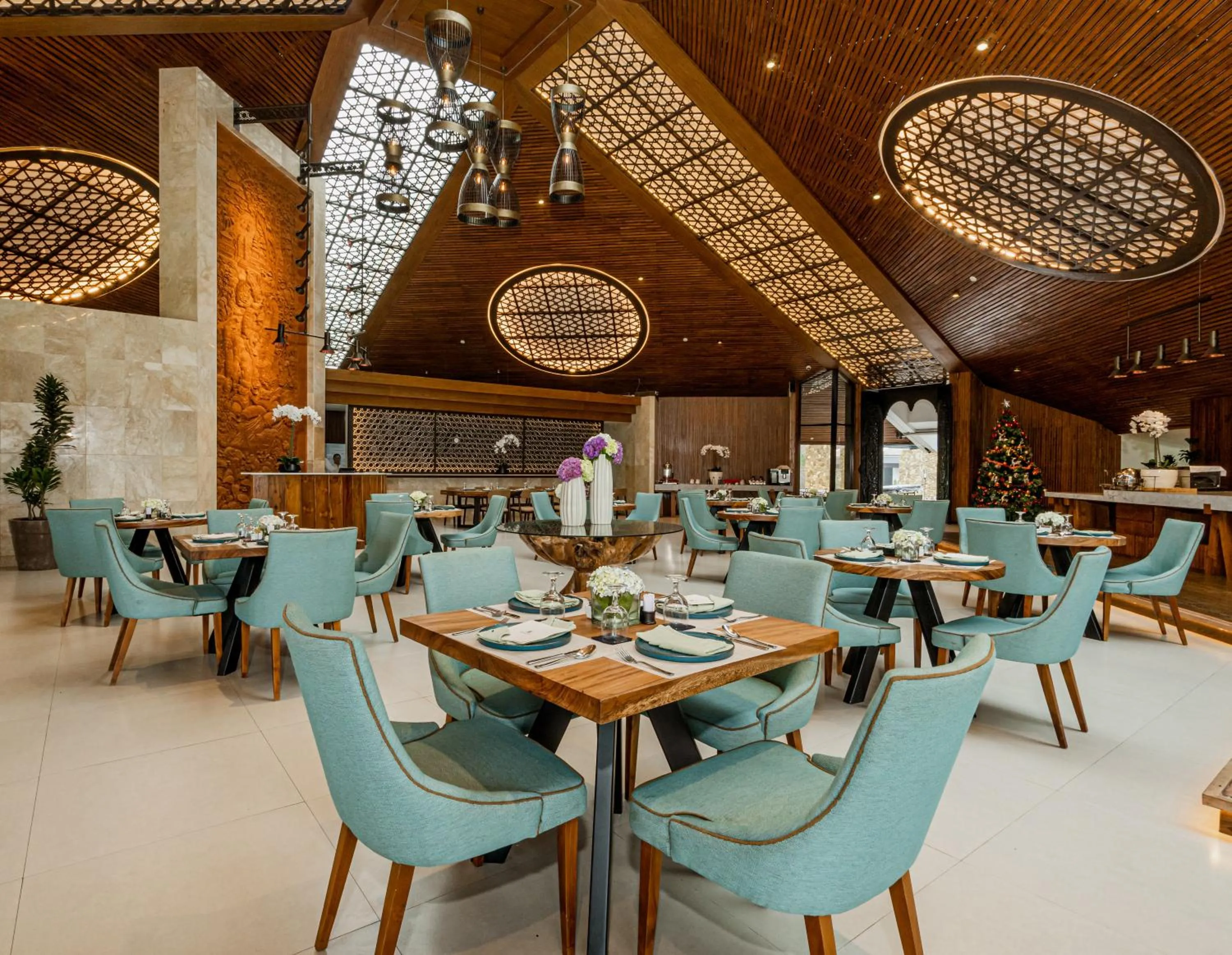 Restaurant/places to eat in Handara Golf & Resort Bali