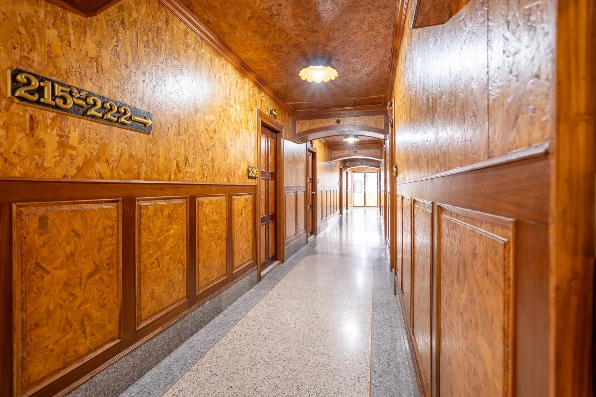 Property building in Chatsuree Mansion