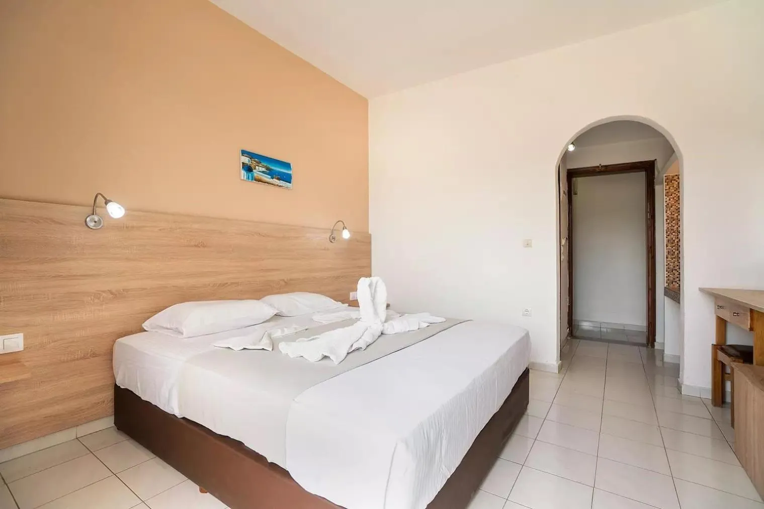 Bed in Sotirakis Hotel