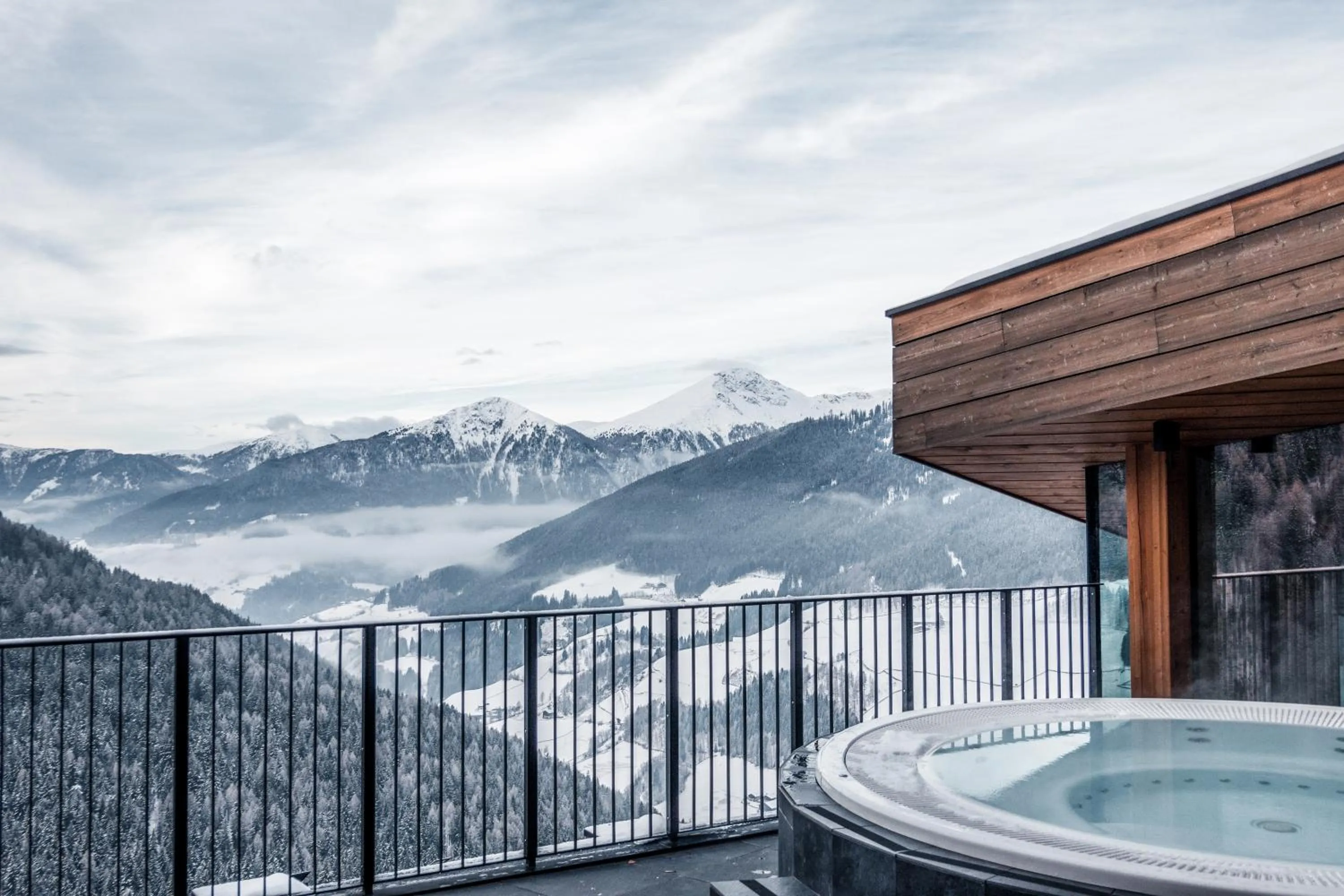 Hot Tub in Hotel Panoramic Lotsch