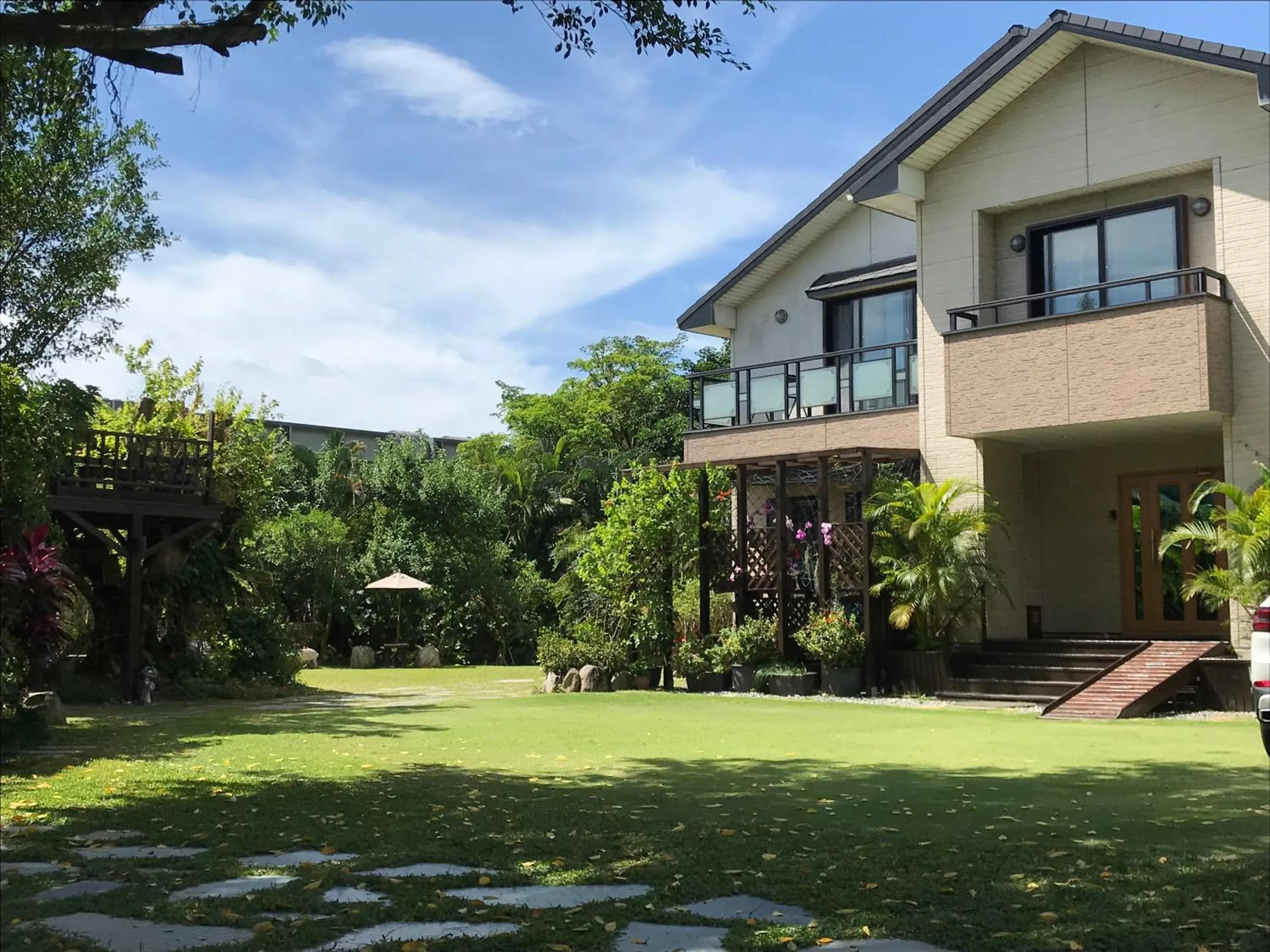 Property building in Kanazawa House