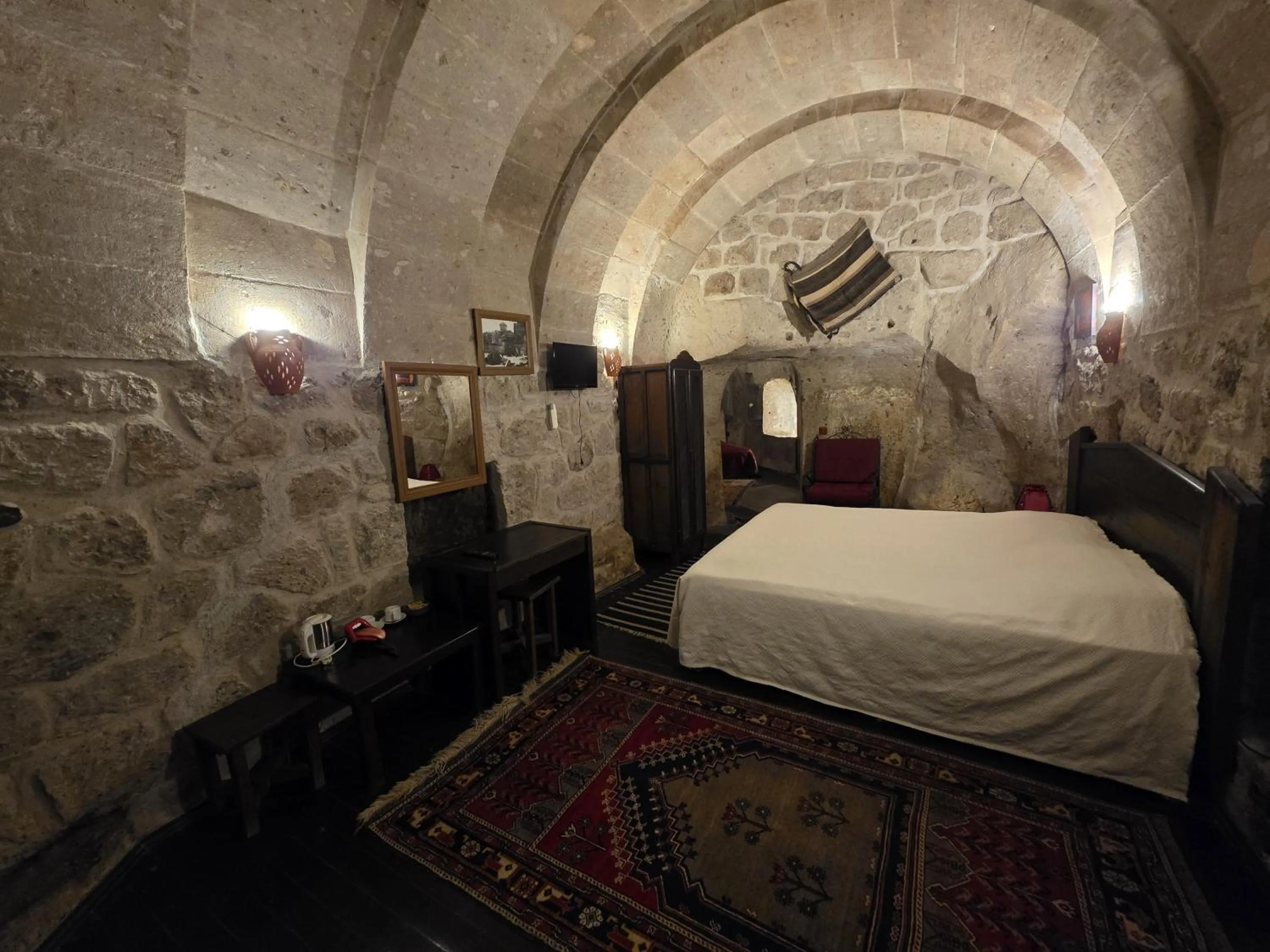 Photo of the whole room, Bed in Karamanli Konagi