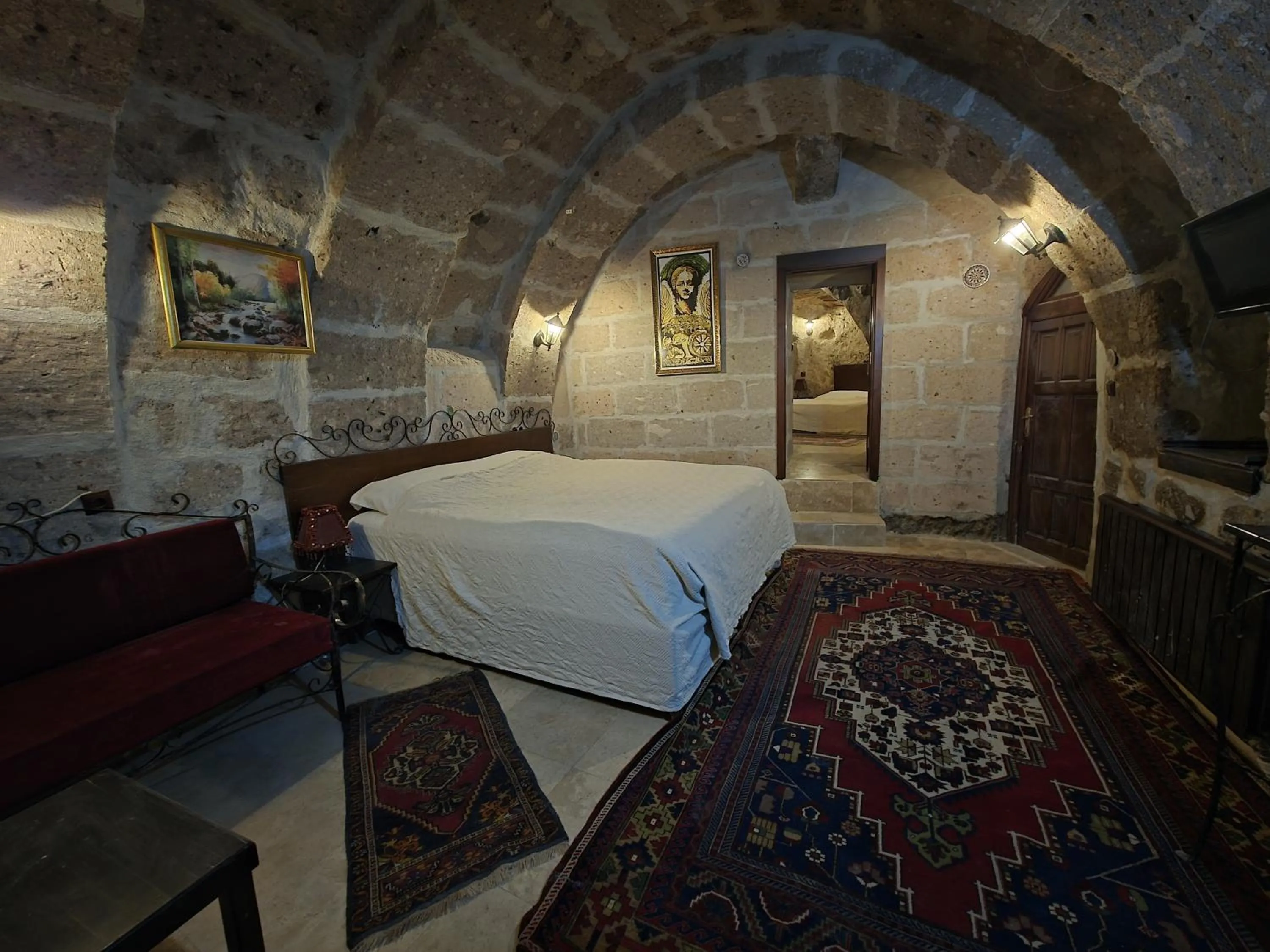 Photo of the whole room, Bed in Karamanli Konagi