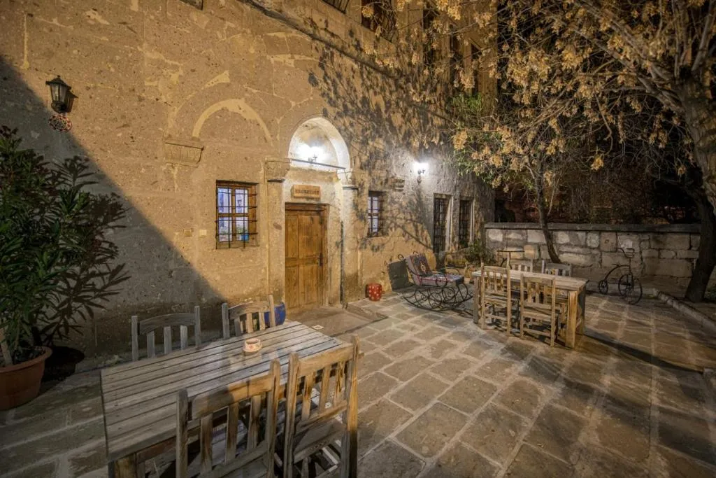 Property building in Karamanli Konagi