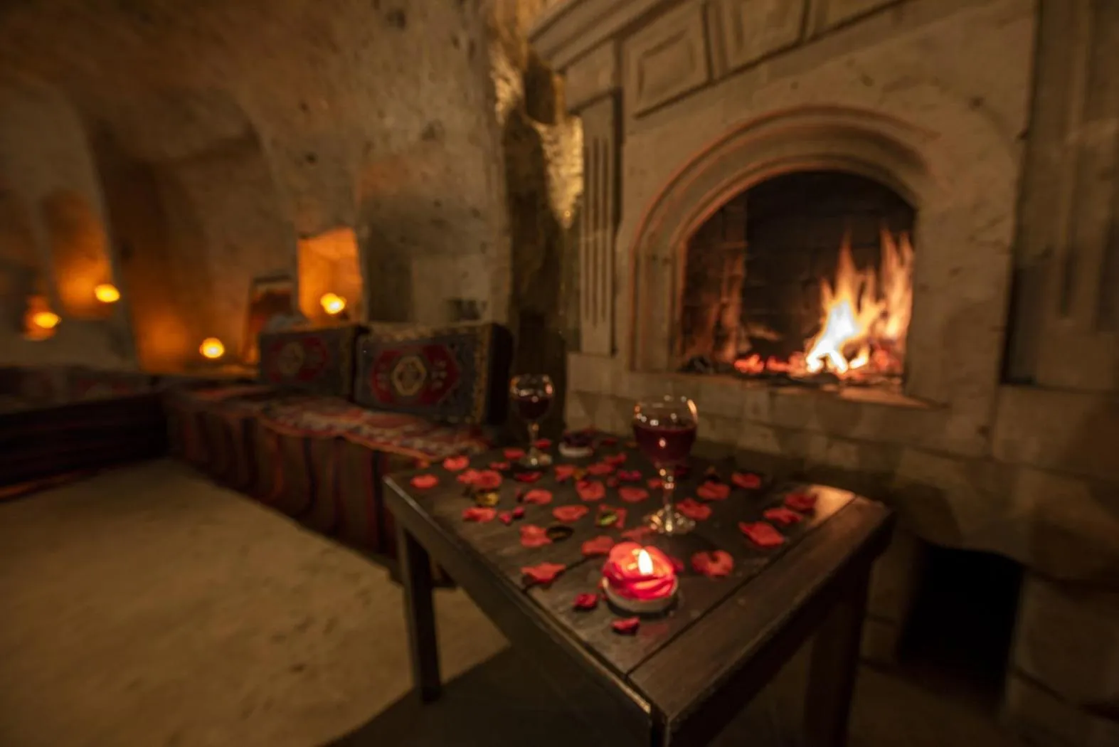 Restaurant/places to eat in Karamanli Konagi