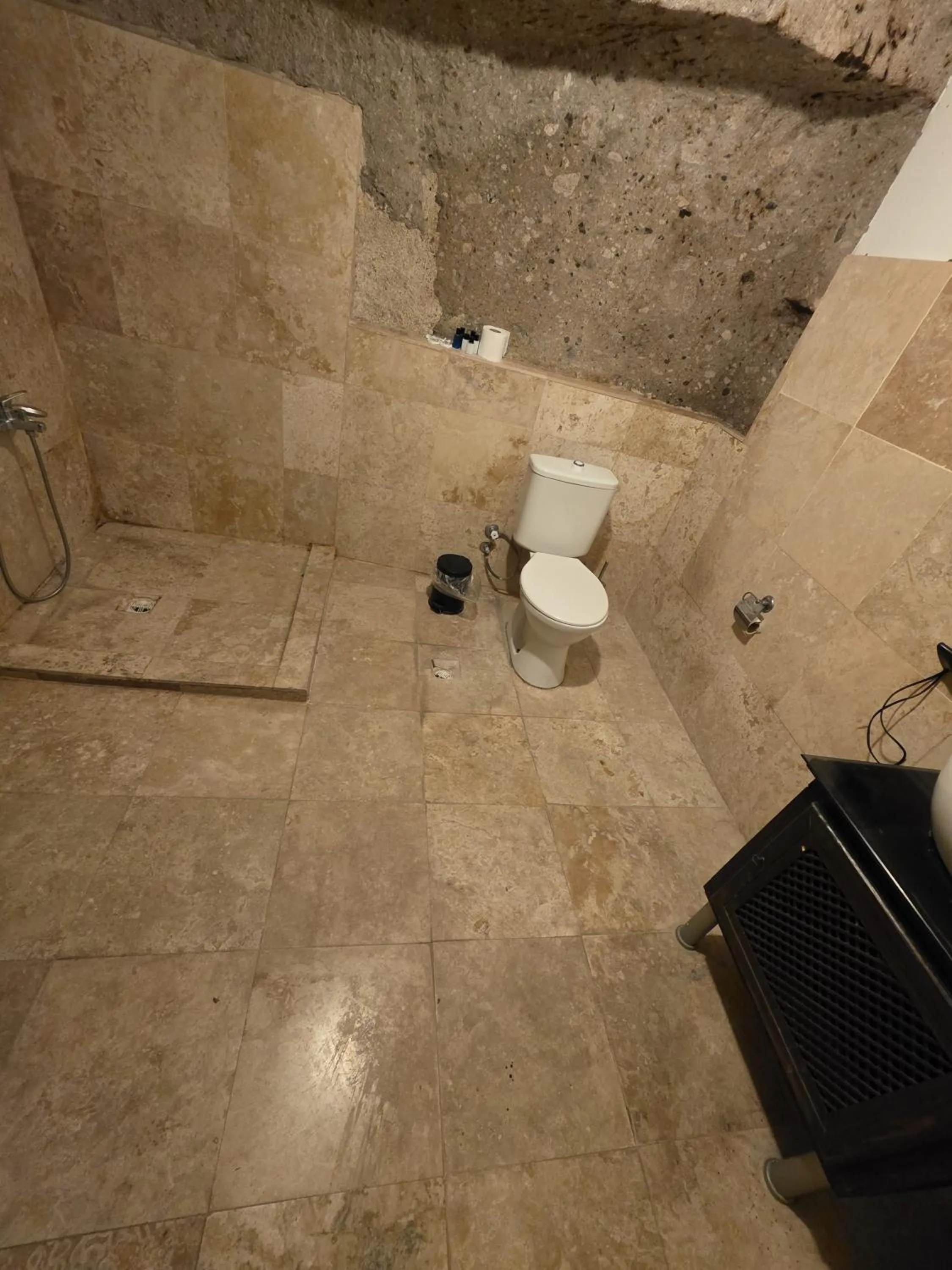 Bathroom in Karamanli Konagi