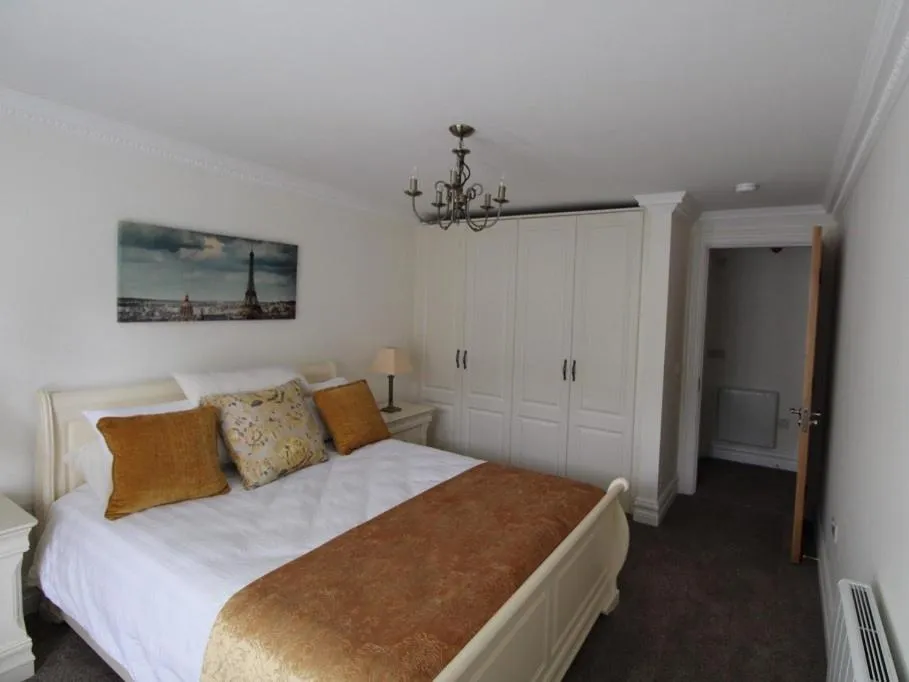 Bedroom, Bed in The Post House