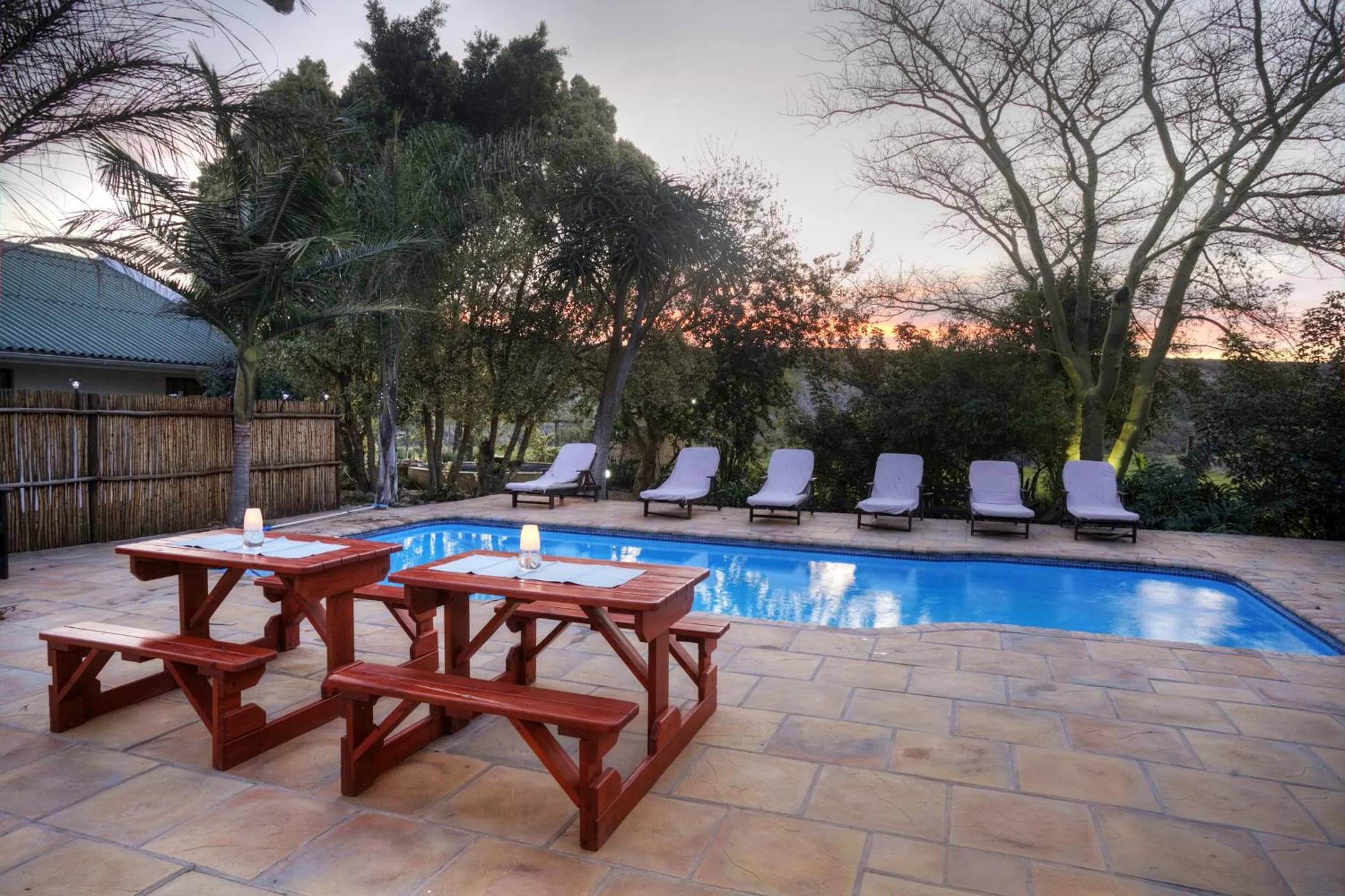 Swimming pool in De Old Drift Guest Farm