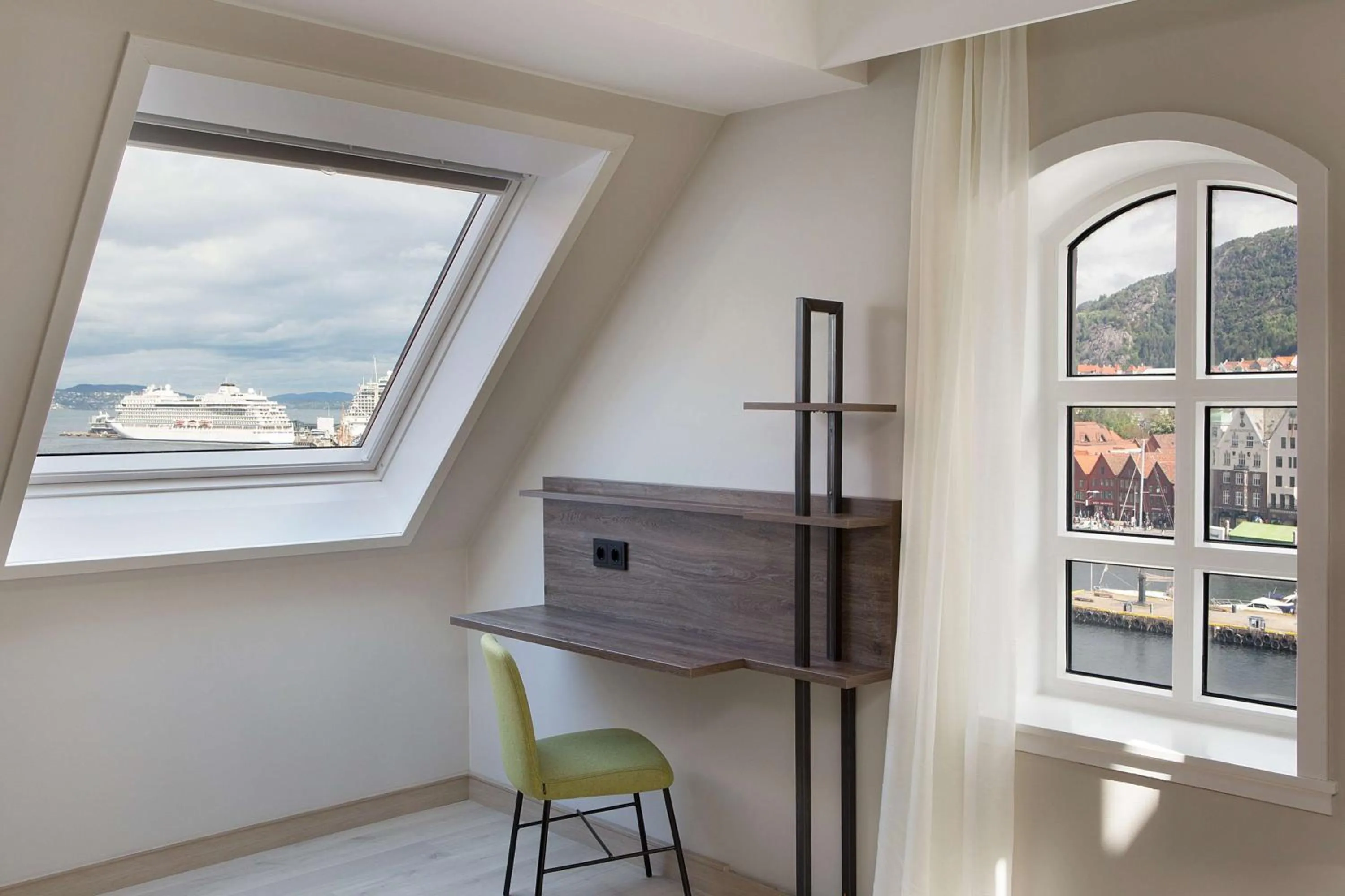 Bedroom in Scandic Torget Bergen