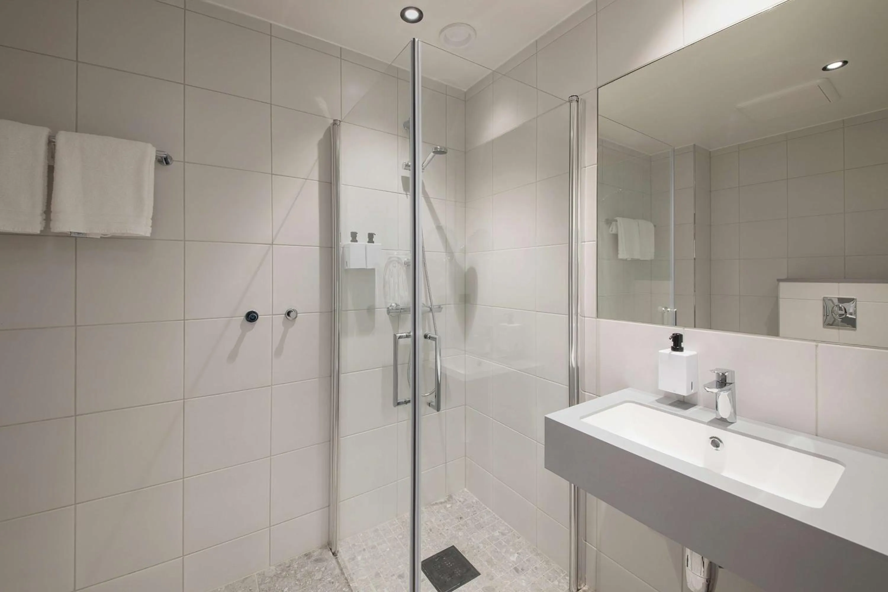 Bedroom in Scandic Torget Bergen