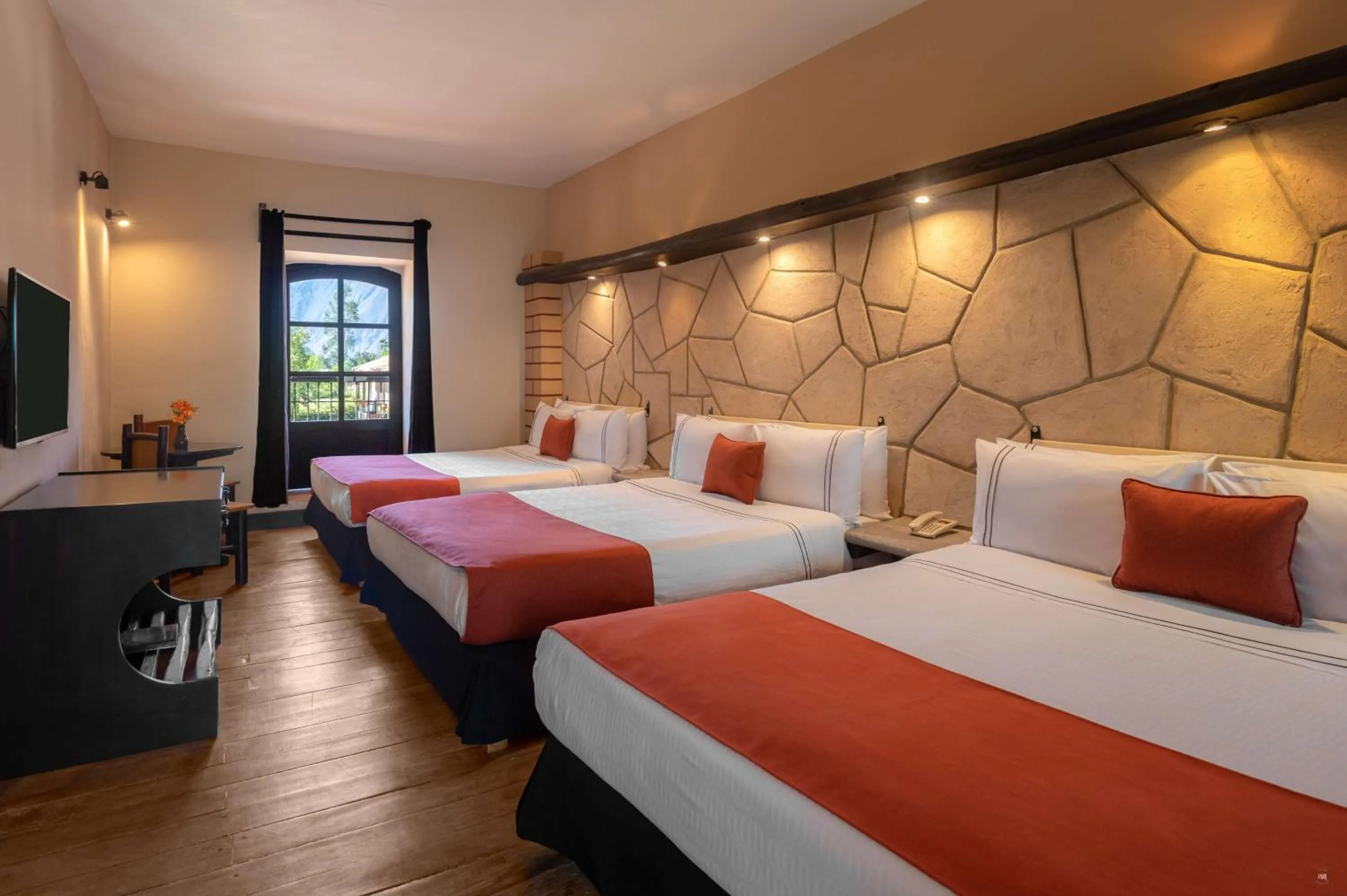 Photo of the whole room, Bed in Sonesta Posadas del Inca - Valle Sagrado Yucay Urubamba