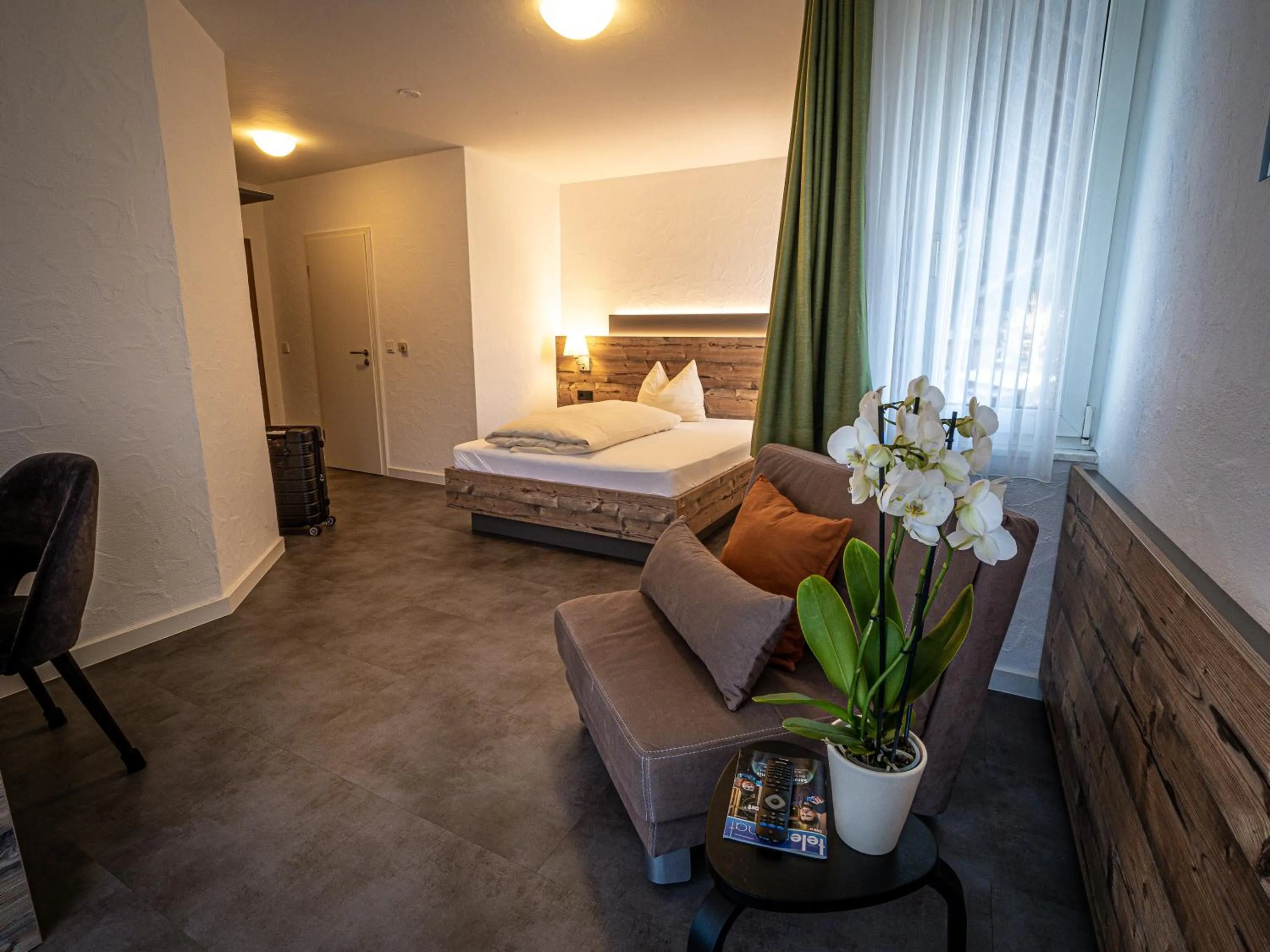 Bed in Hotel- Restaurant Zum Schwan