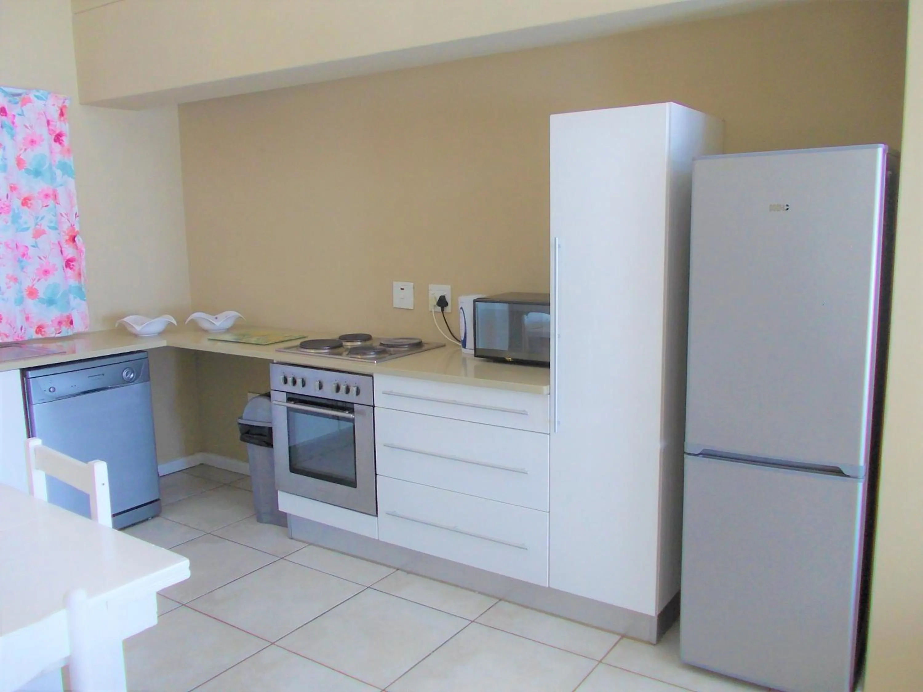Kitchen or kitchenette, Kitchen/Kitchenette in Point Village Hotel and Self Catering