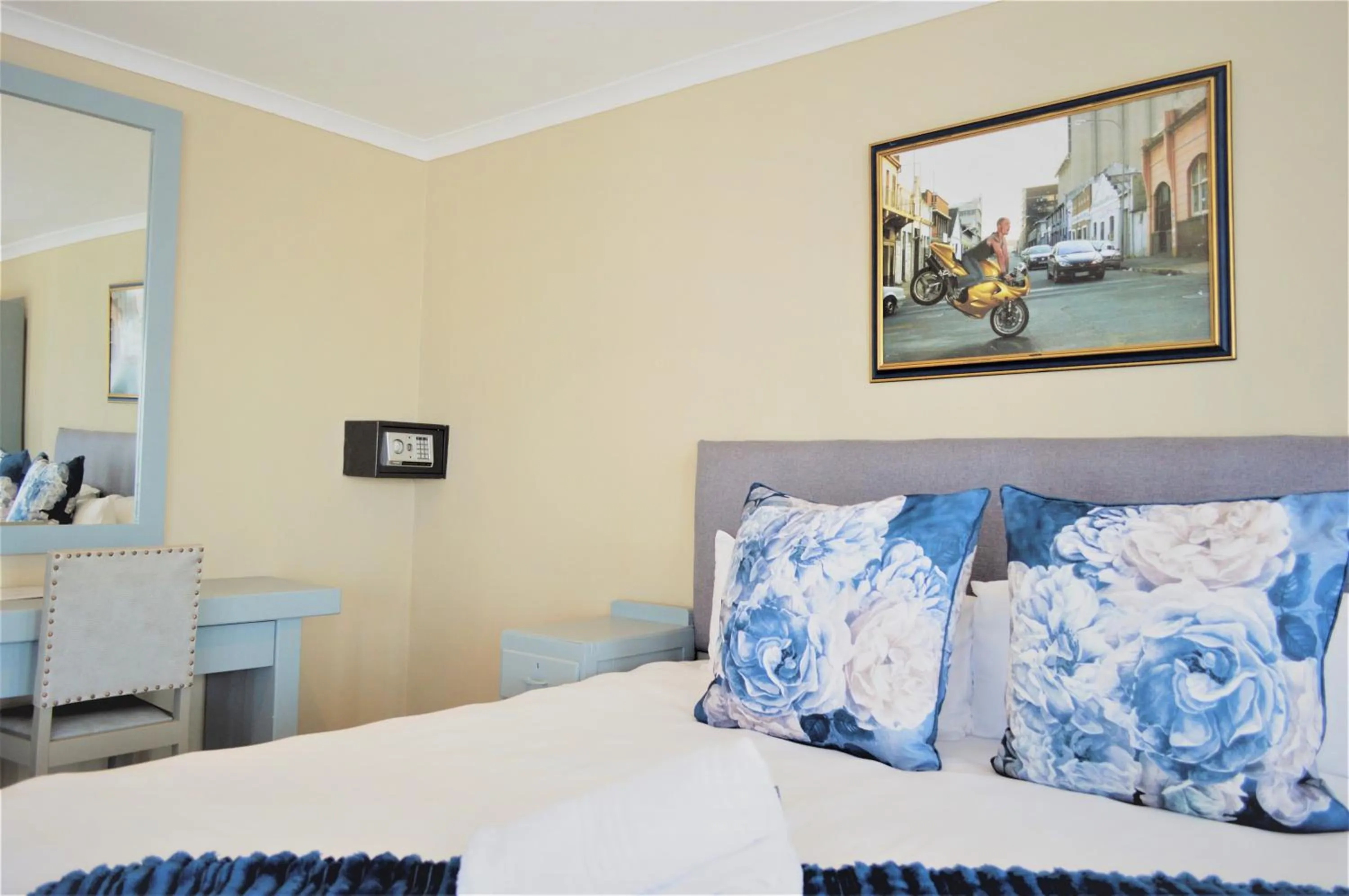 Bed in Point Village Hotel and Self Catering