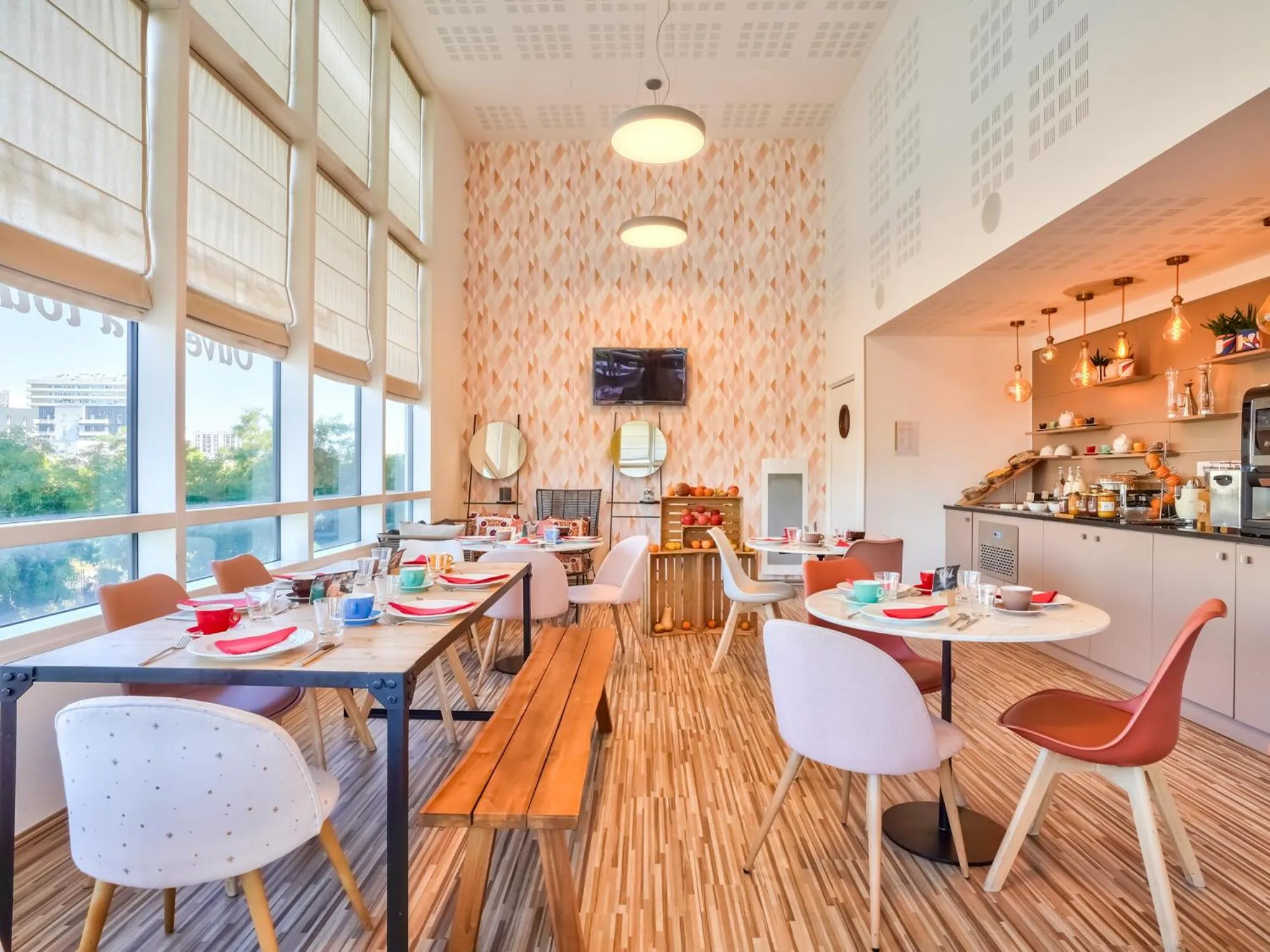 Breakfast in Séjours & Affaires Paris-Vitry