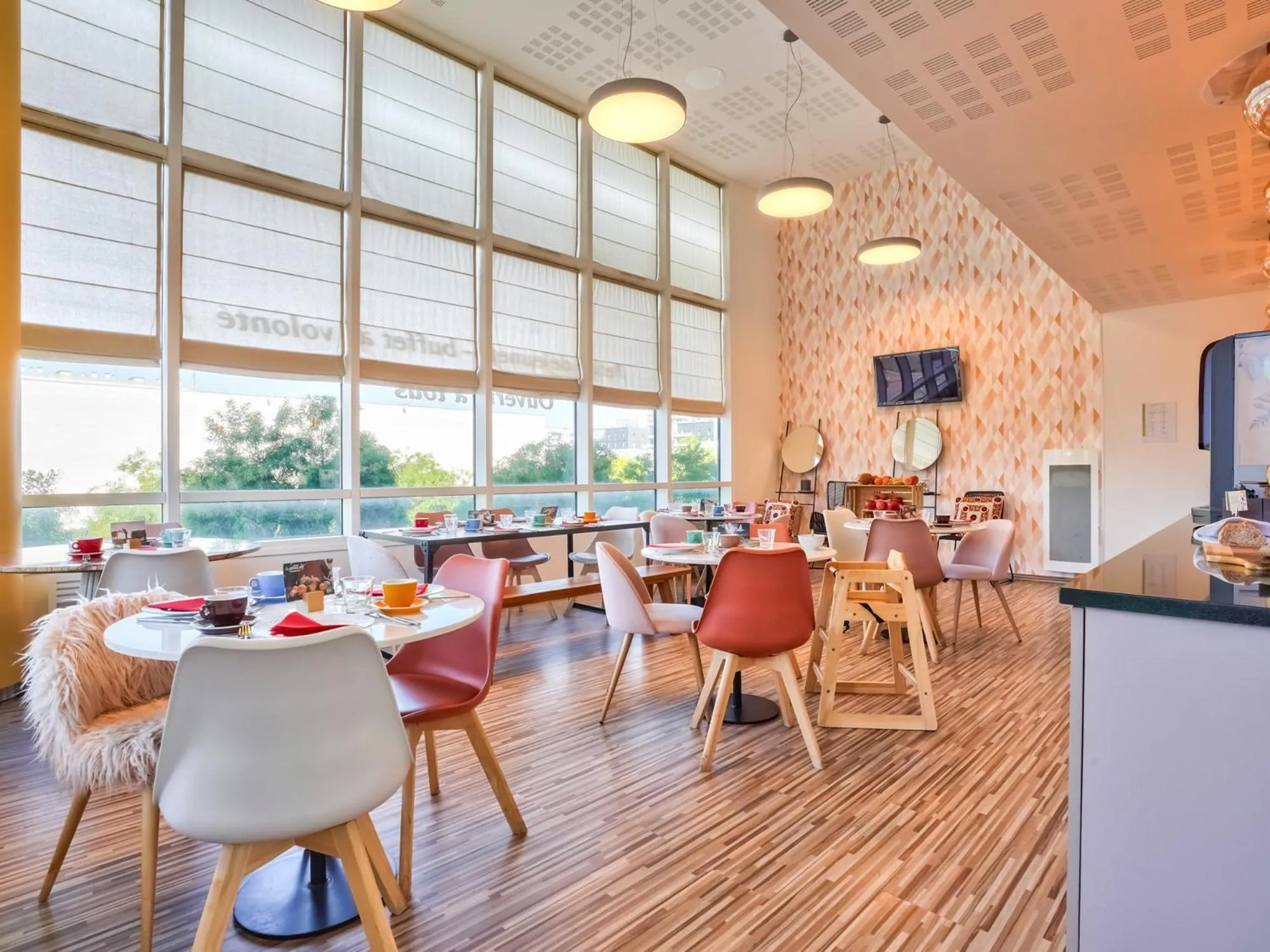 Breakfast in Séjours & Affaires Paris-Vitry