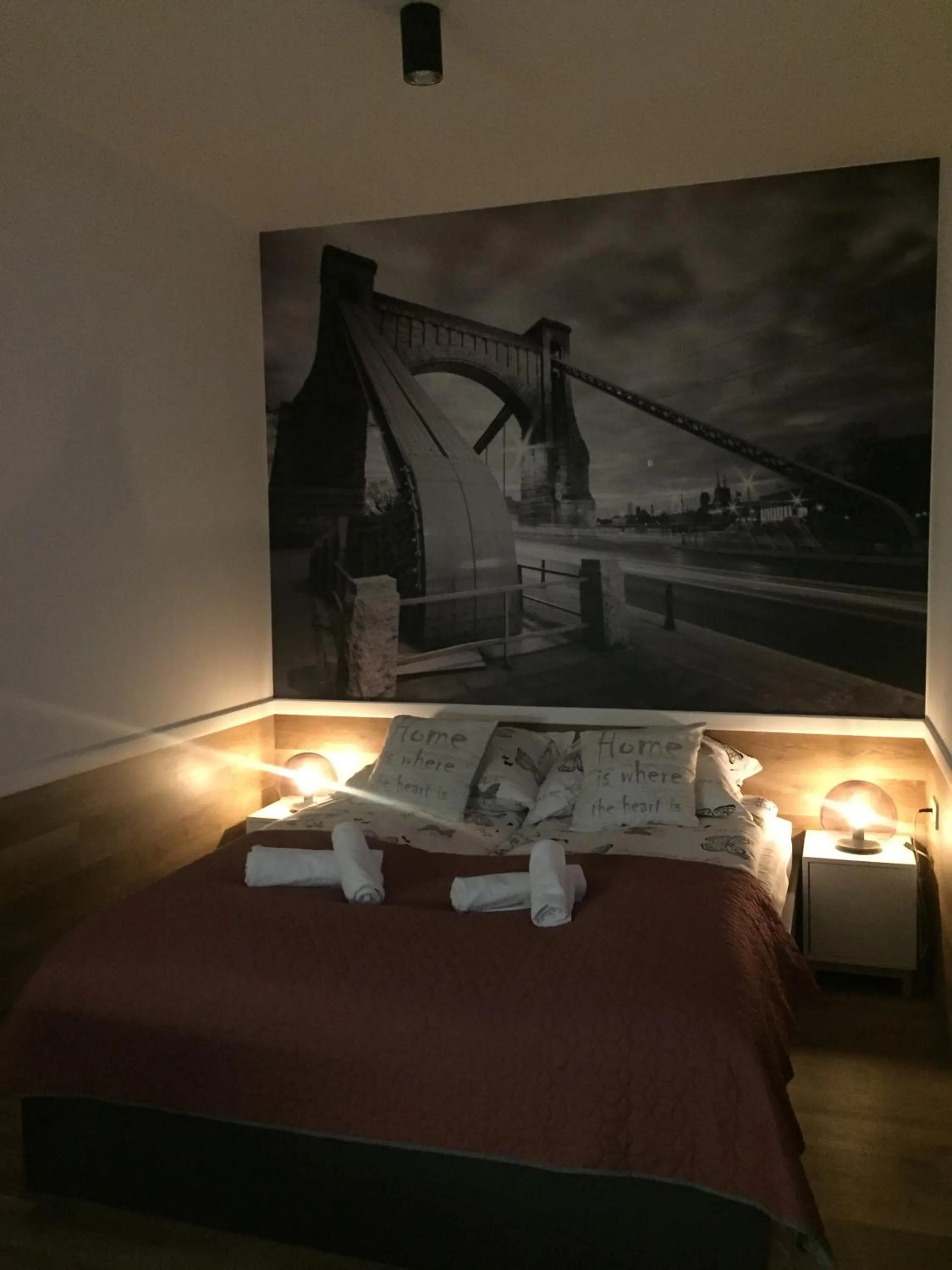 Photo of the whole room, Bed in Q Apartamenty