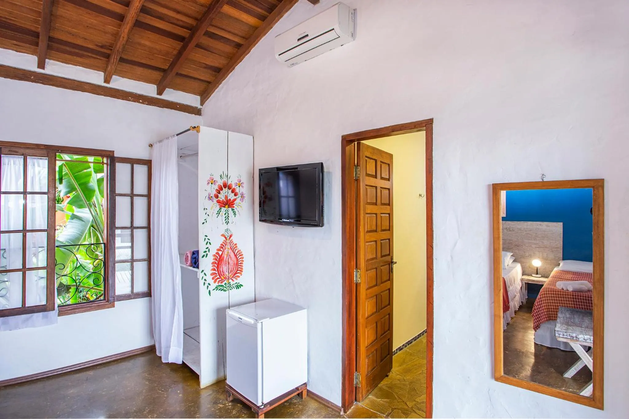 TV and multimedia in Pousada Recanto da Villa