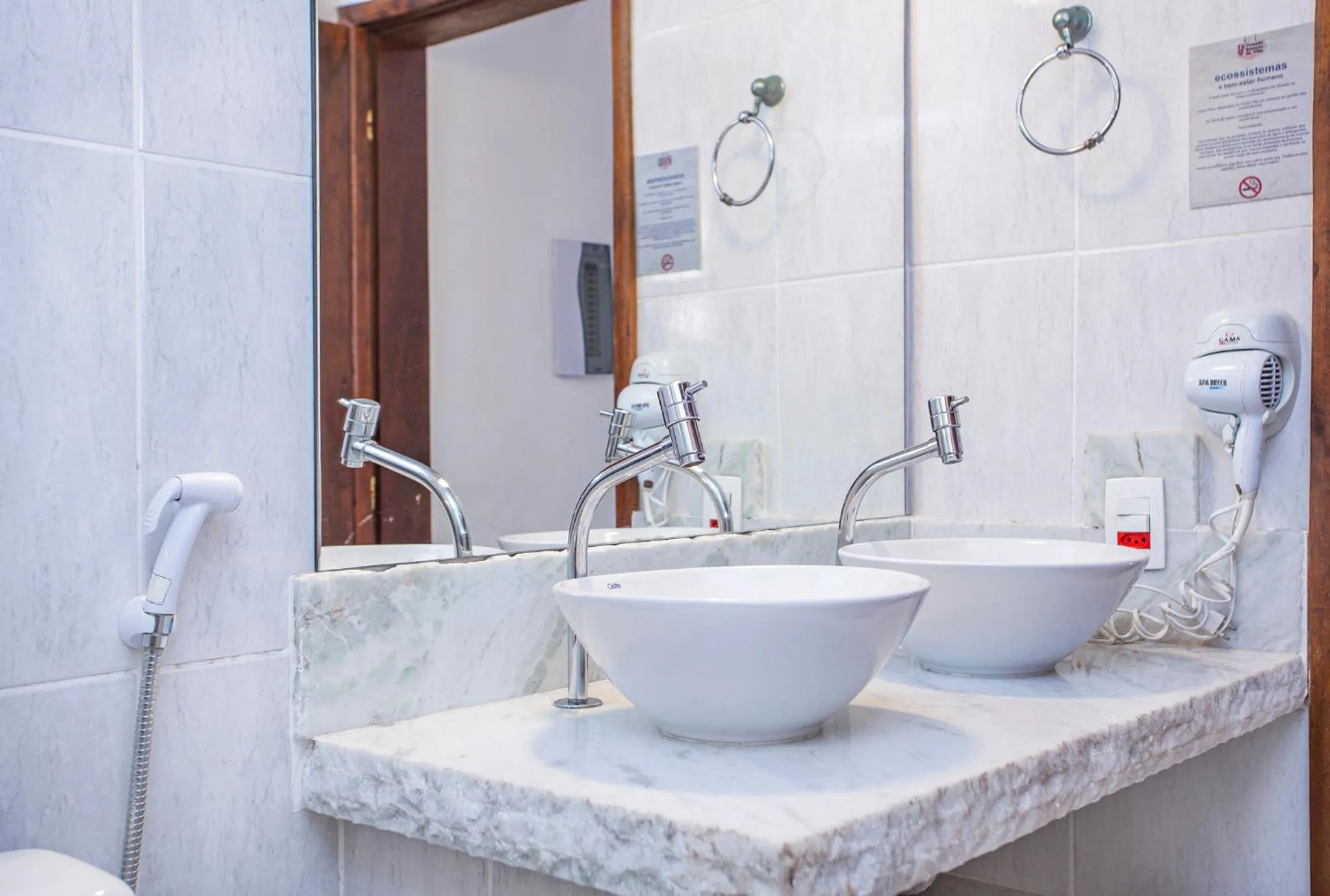 Bathroom in Pousada Recanto da Villa