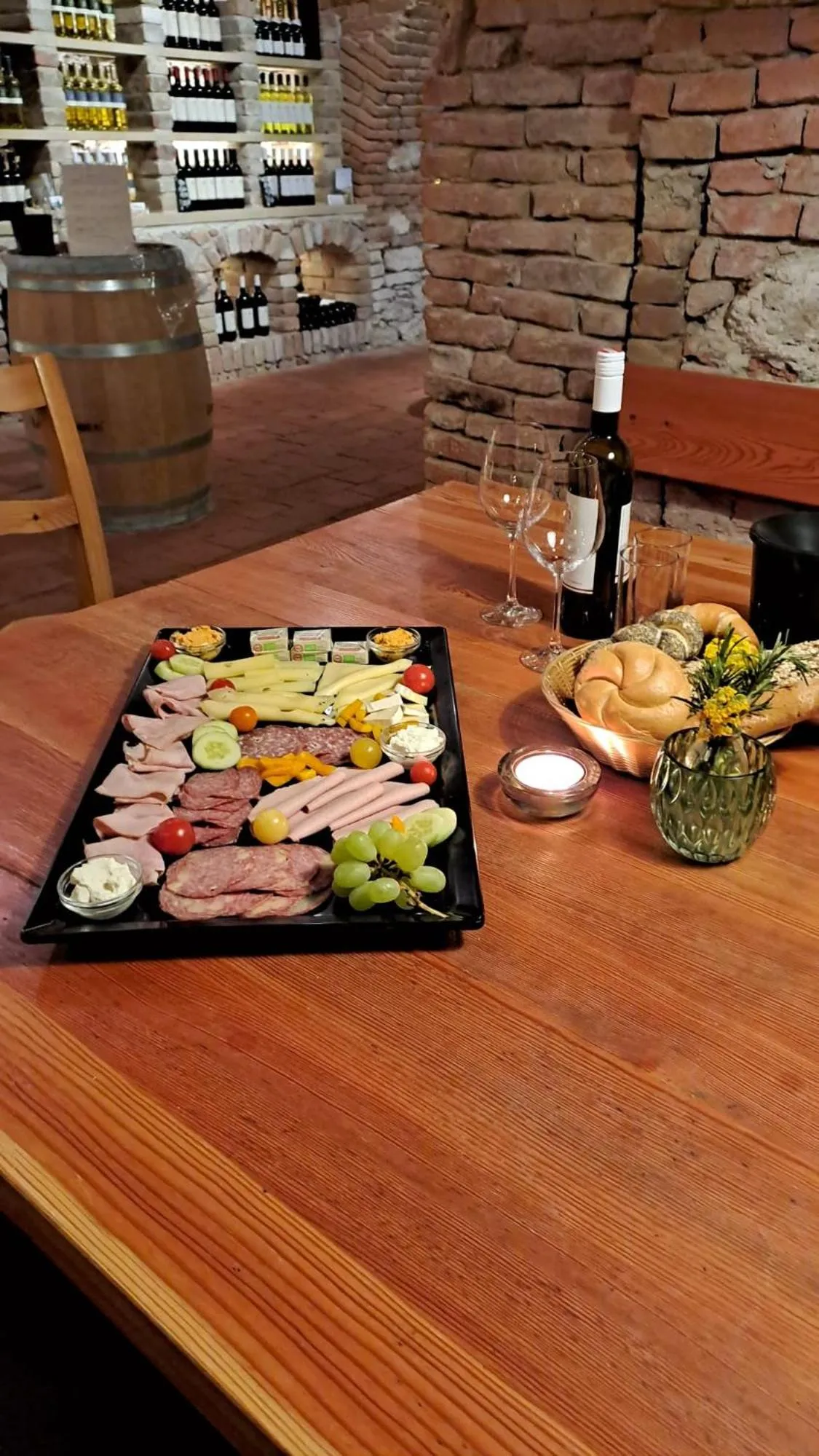 Communal lounge/ TV room in Schlosshotel Mailberg