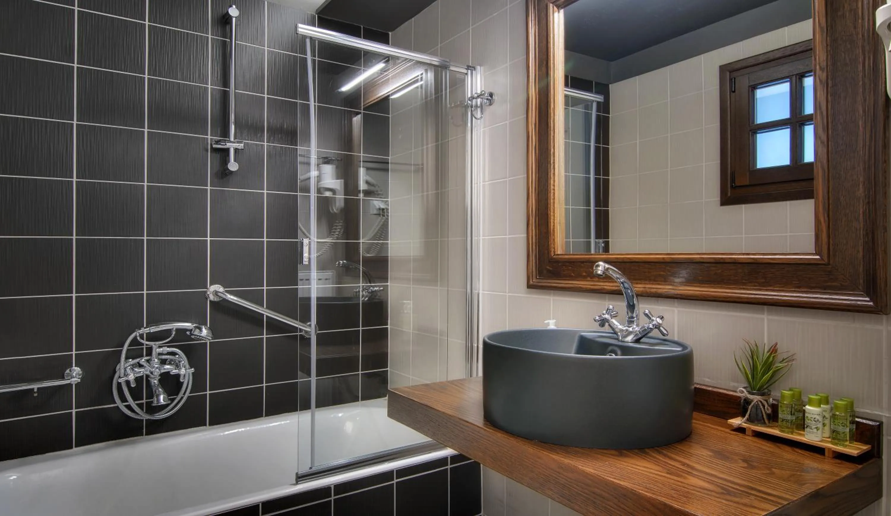 Bathroom in Frontzu Politia