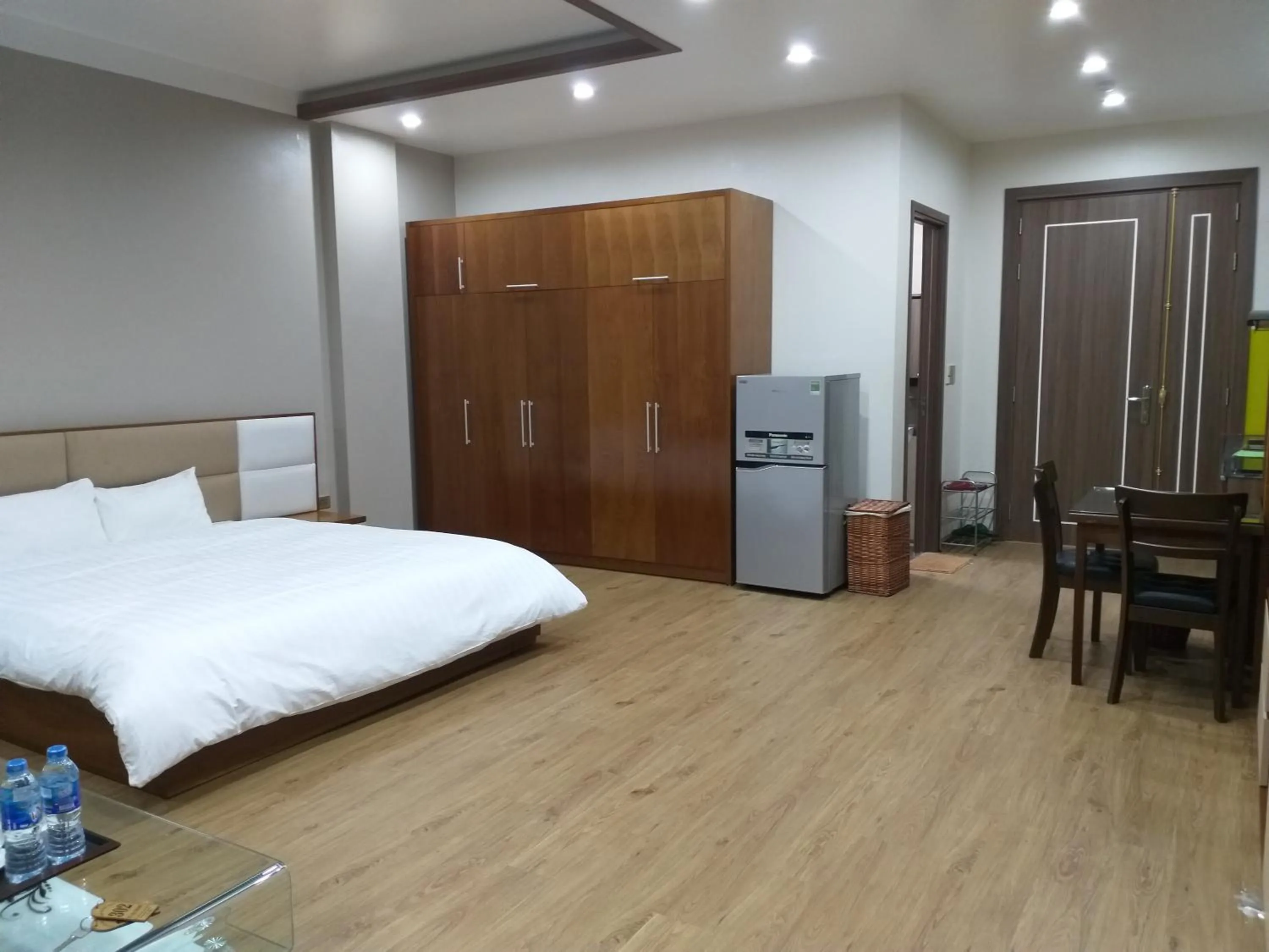 Bed in Vu Gia Khanh Apartment