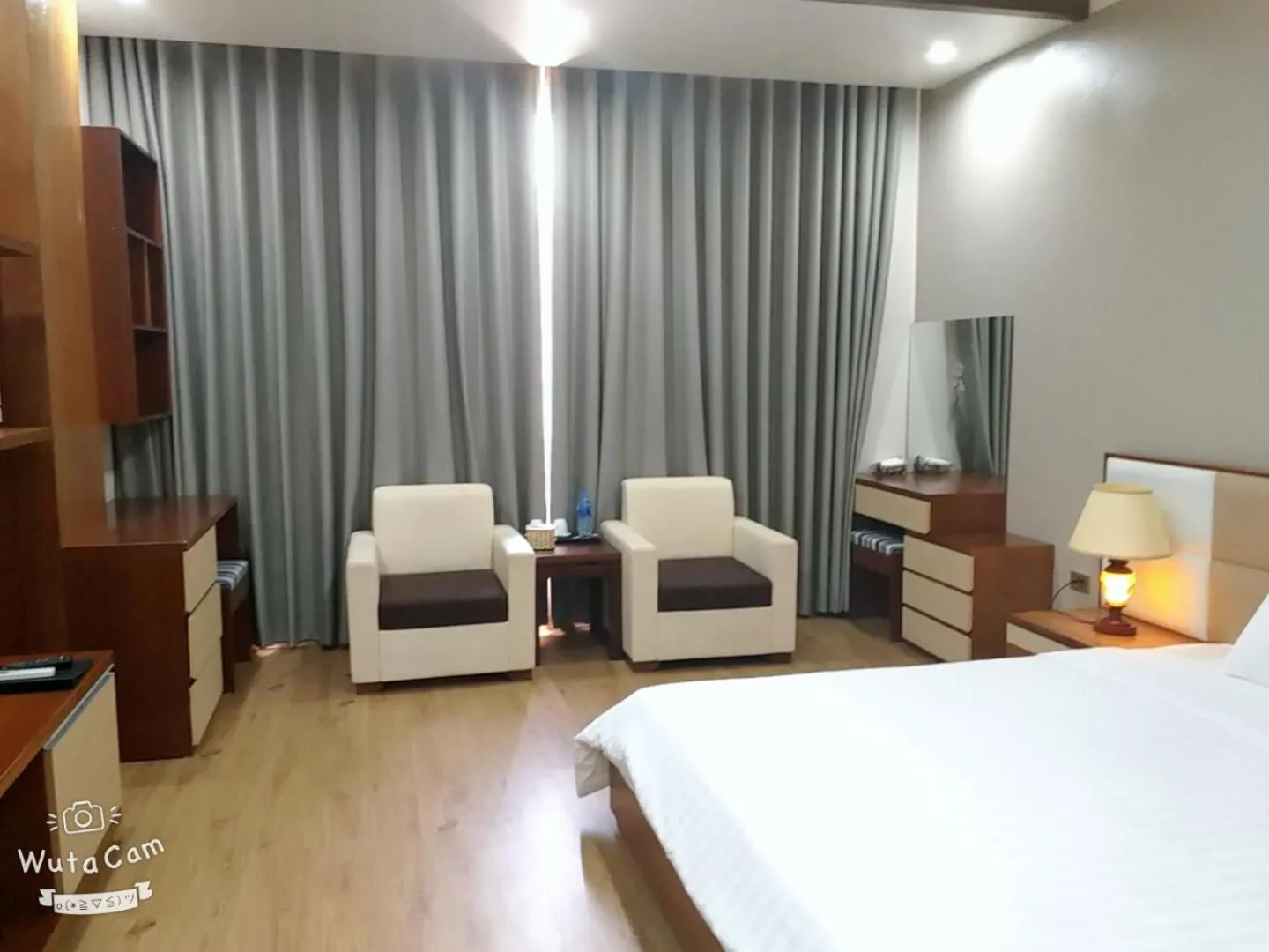 Bed in Vu Gia Khanh Apartment