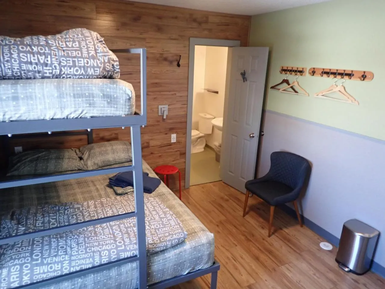 Bed in Jasper Downtown Hostel