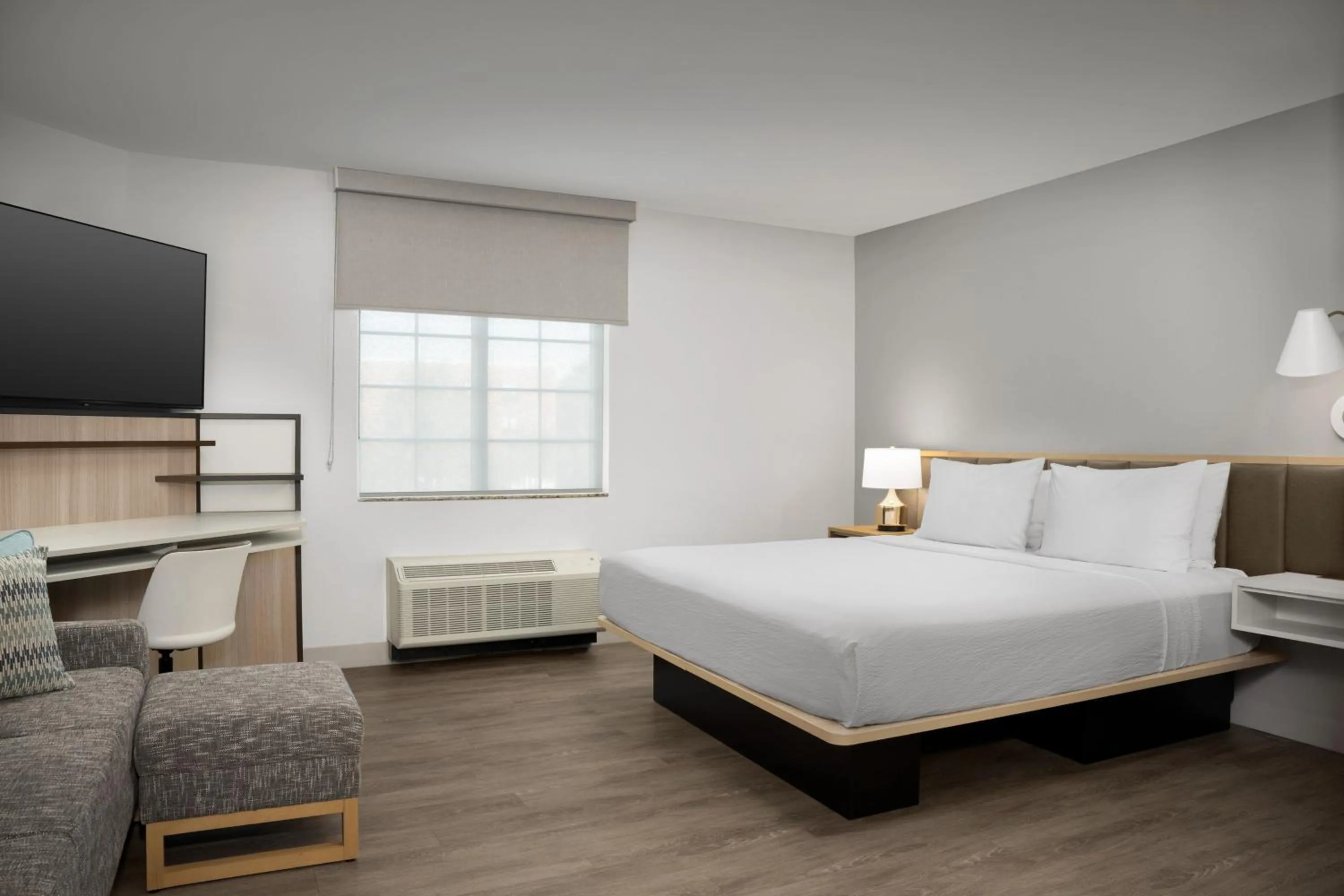 Photo of the whole room, Bed in TownePlace Suites by Marriott Birmingham South