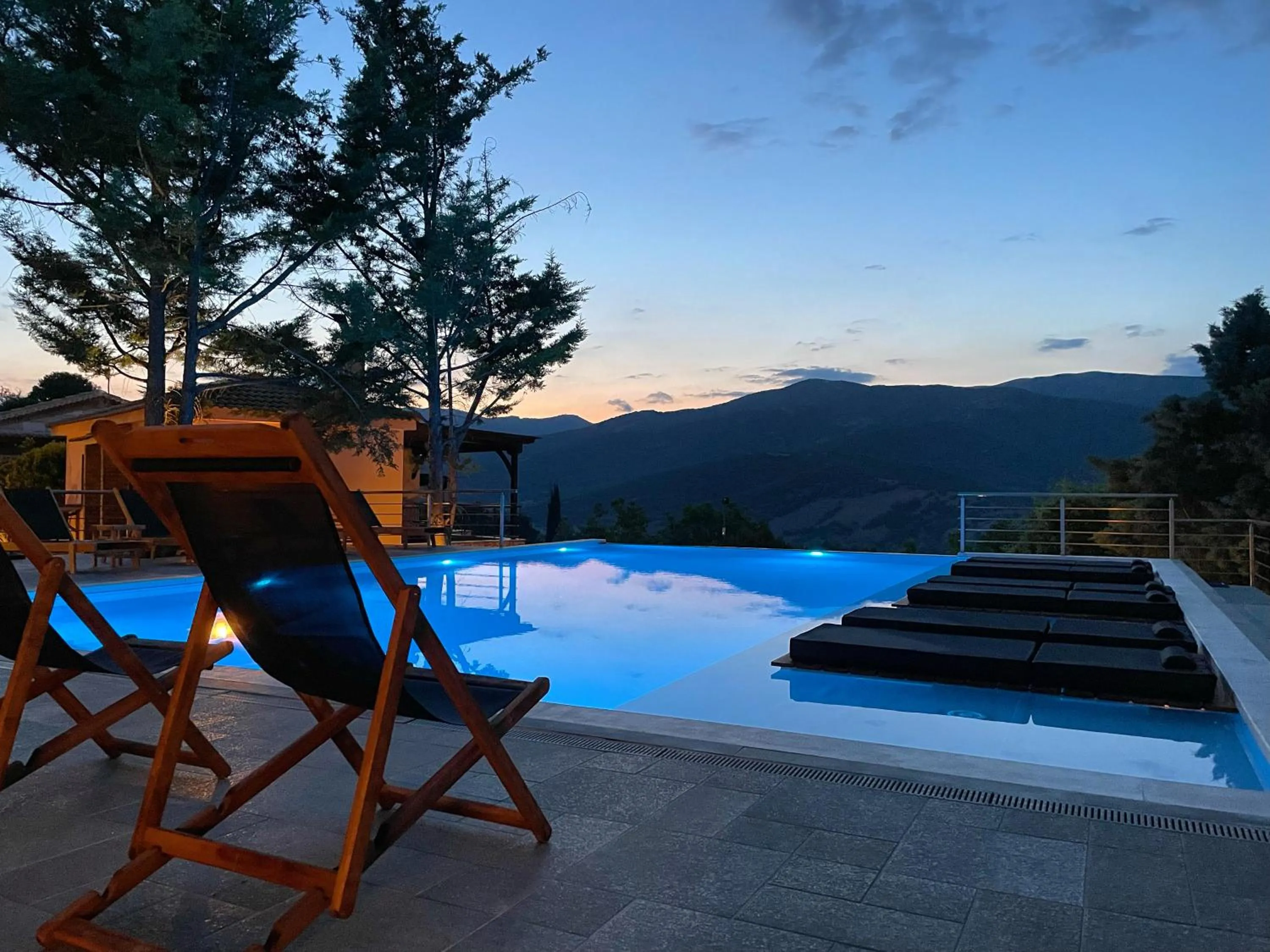 Swimming pool in Finday Eco Boutique Hotel