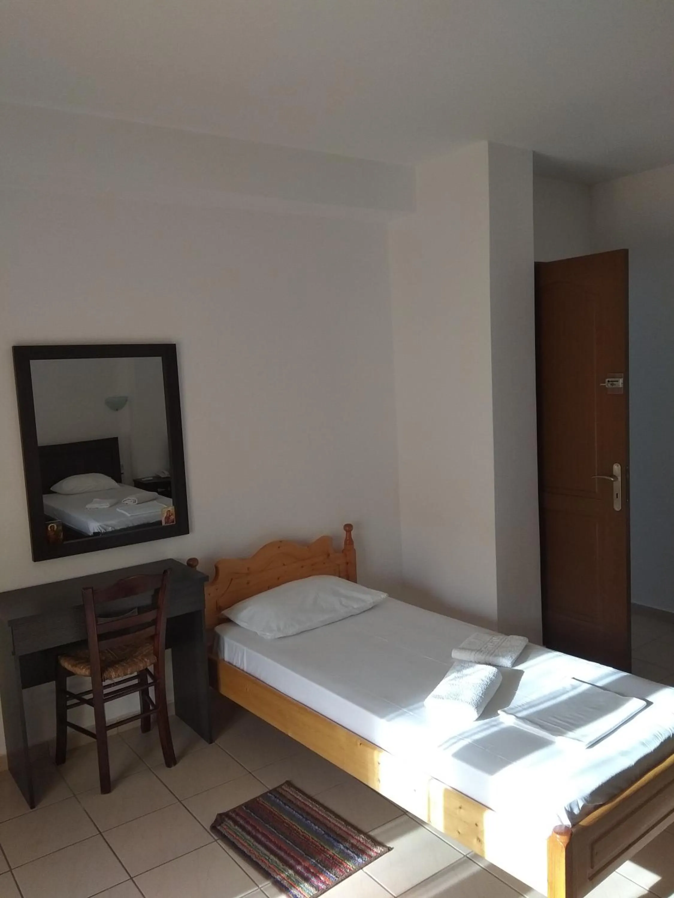 Photo of the whole room, Bed in Pyrgos Sofokleous