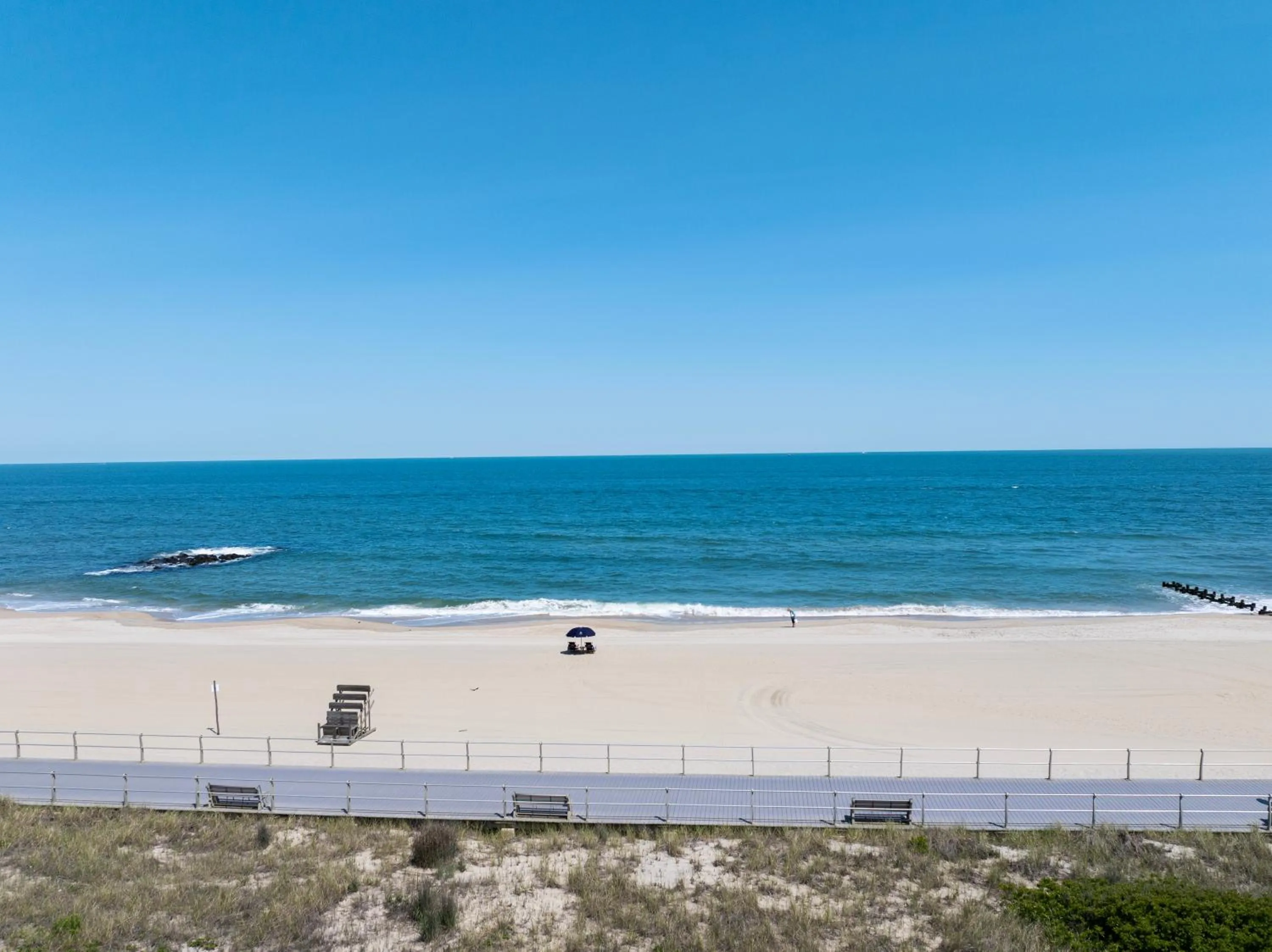 Beach in The Hewitt Wellington Hotel