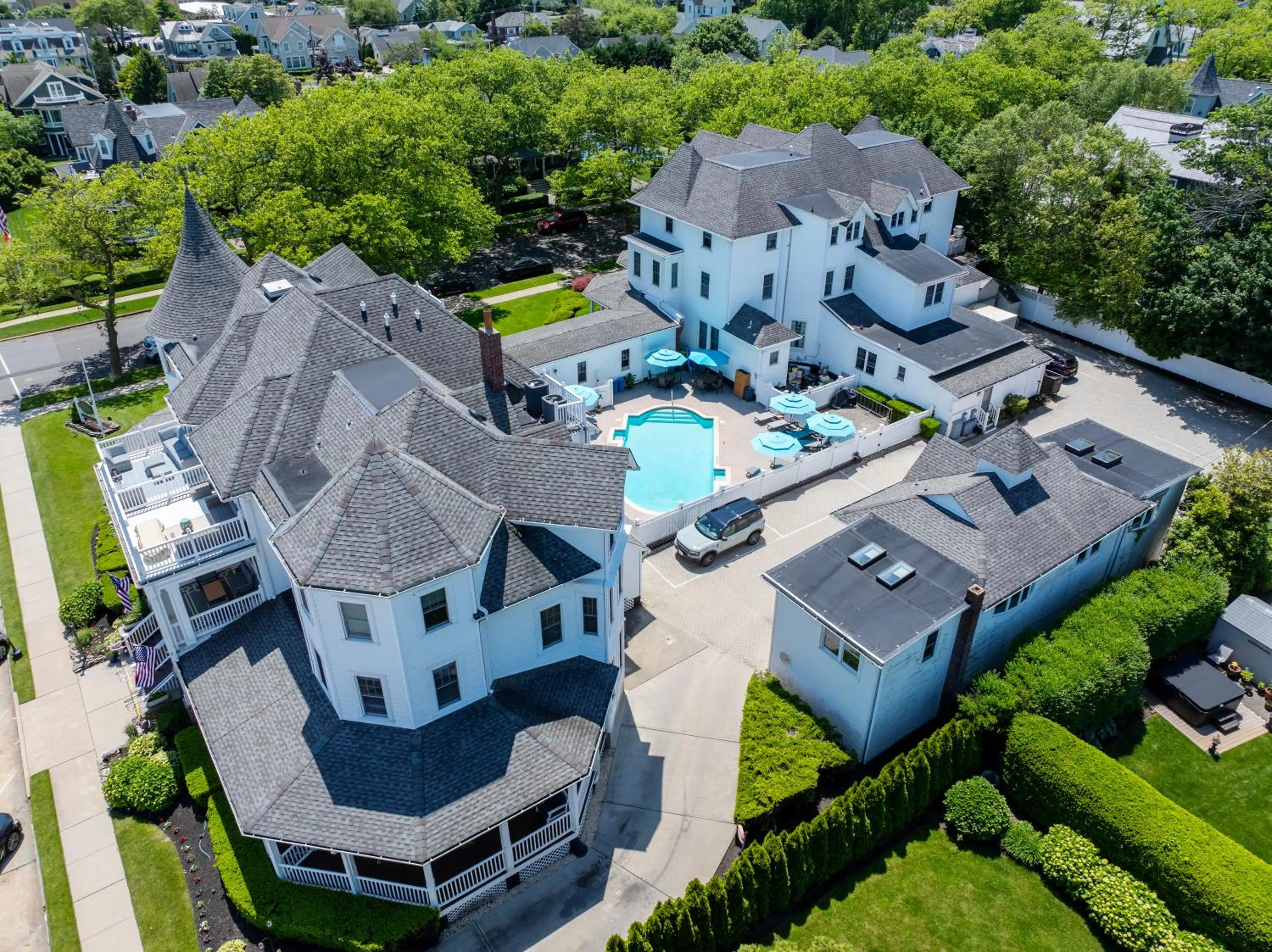 Property building in The Hewitt Wellington Hotel