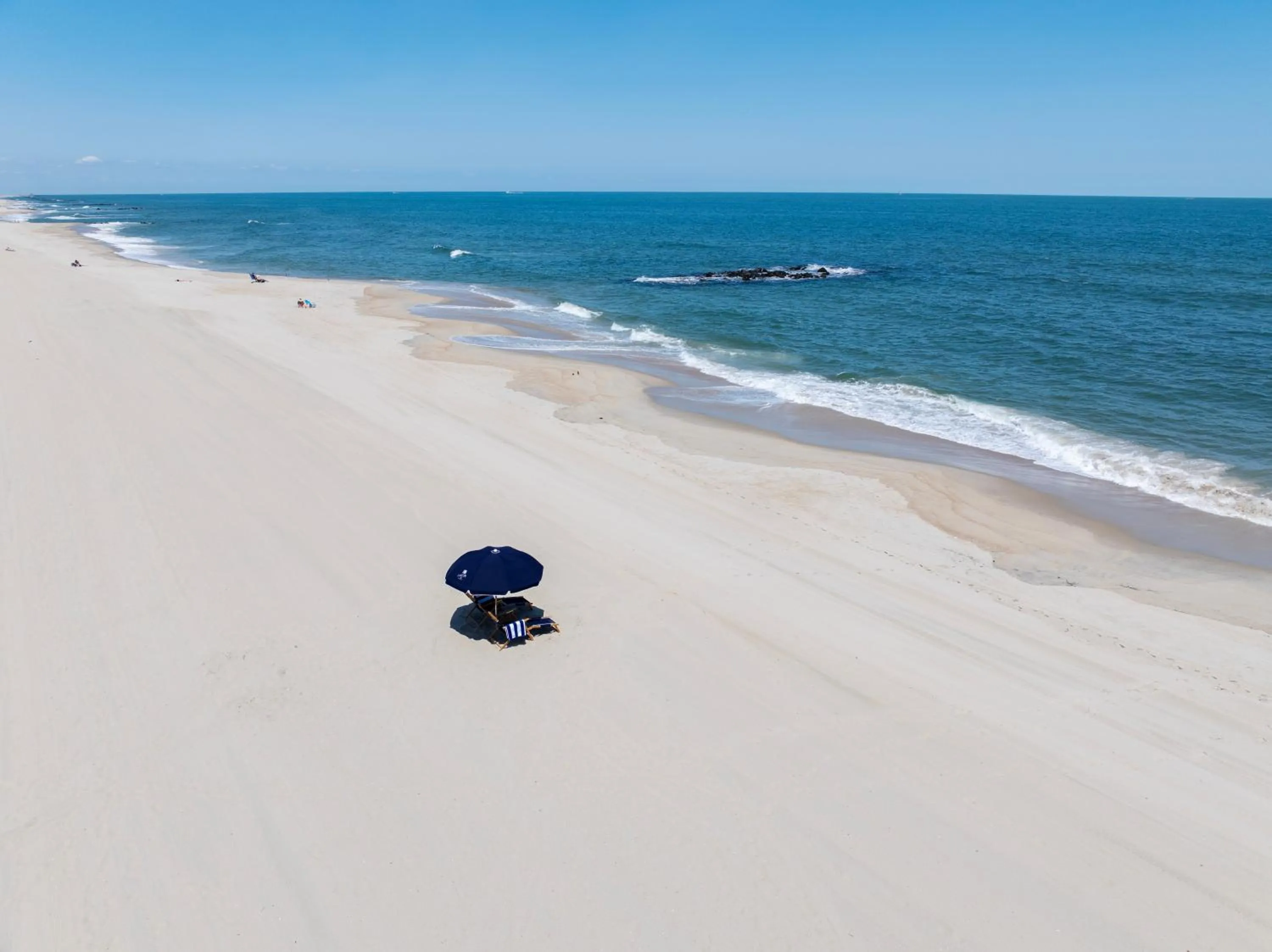 Beach in The Hewitt Wellington Hotel