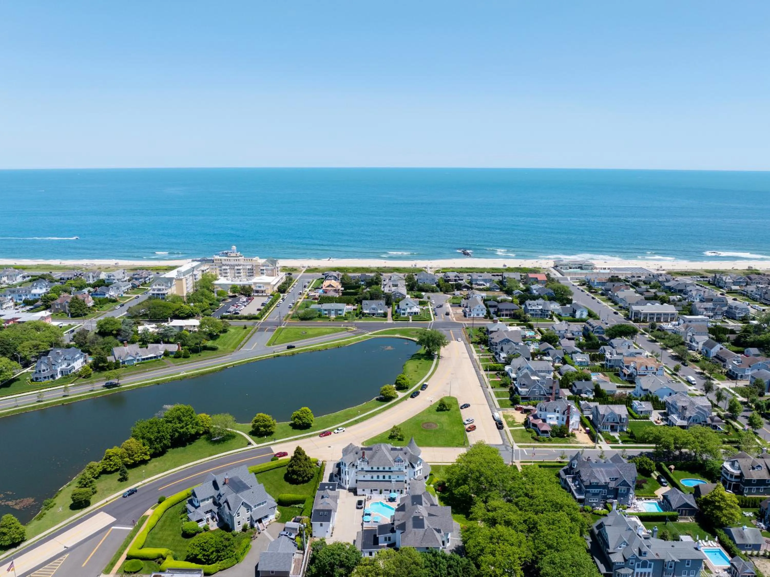 Property building in The Hewitt Wellington Hotel