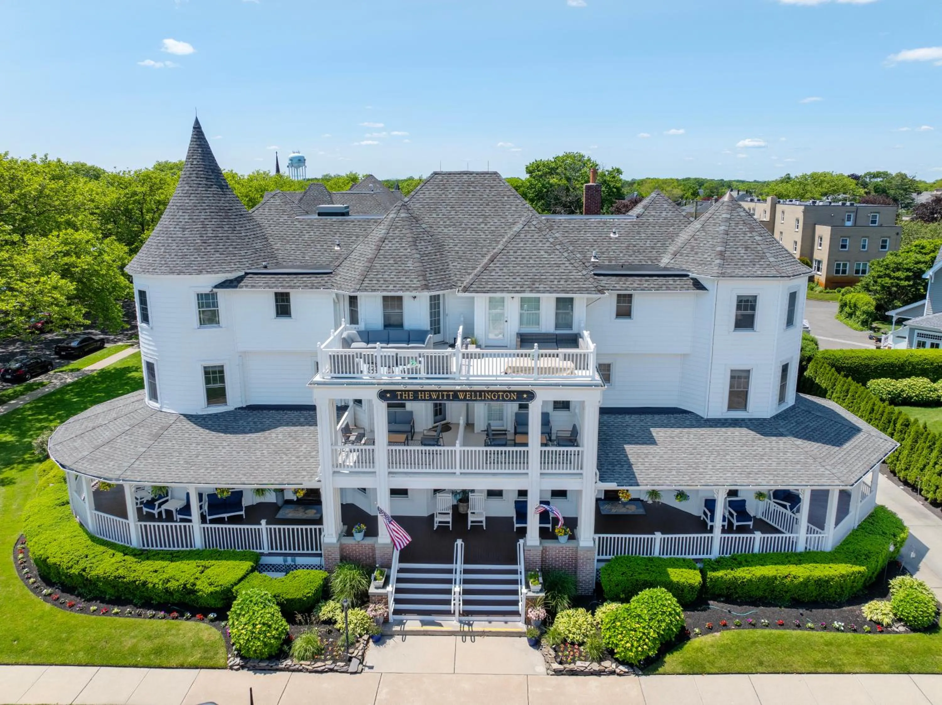 Property building in The Hewitt Wellington Hotel
