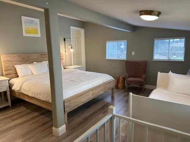 Bed in Cottages On River Road